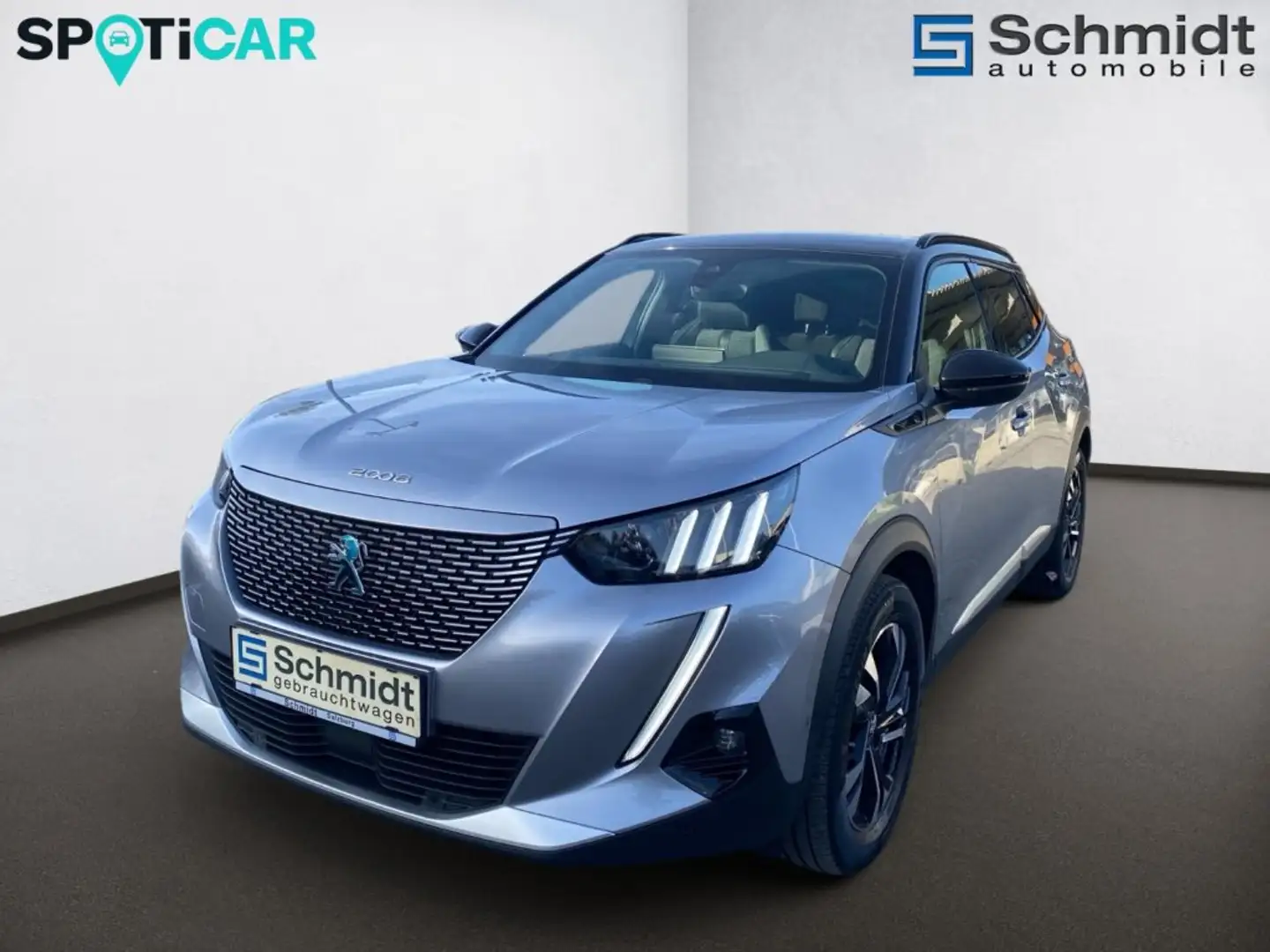Peugeot e-2008 50kWh GT Line Grau - 1