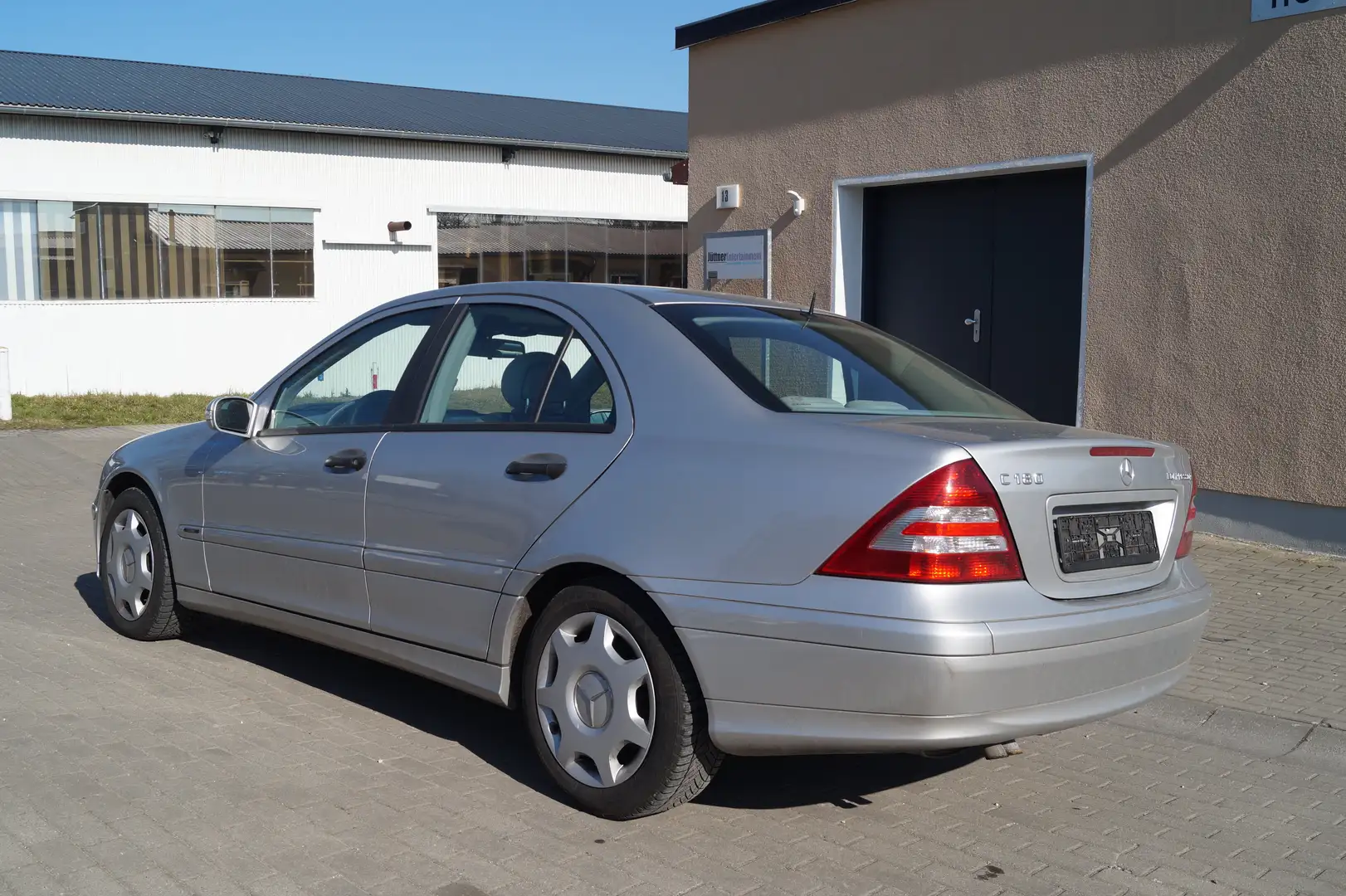 Mercedes-Benz C 180 C 180 Kompressor GSD Tüv:04/26 Срібний - 2