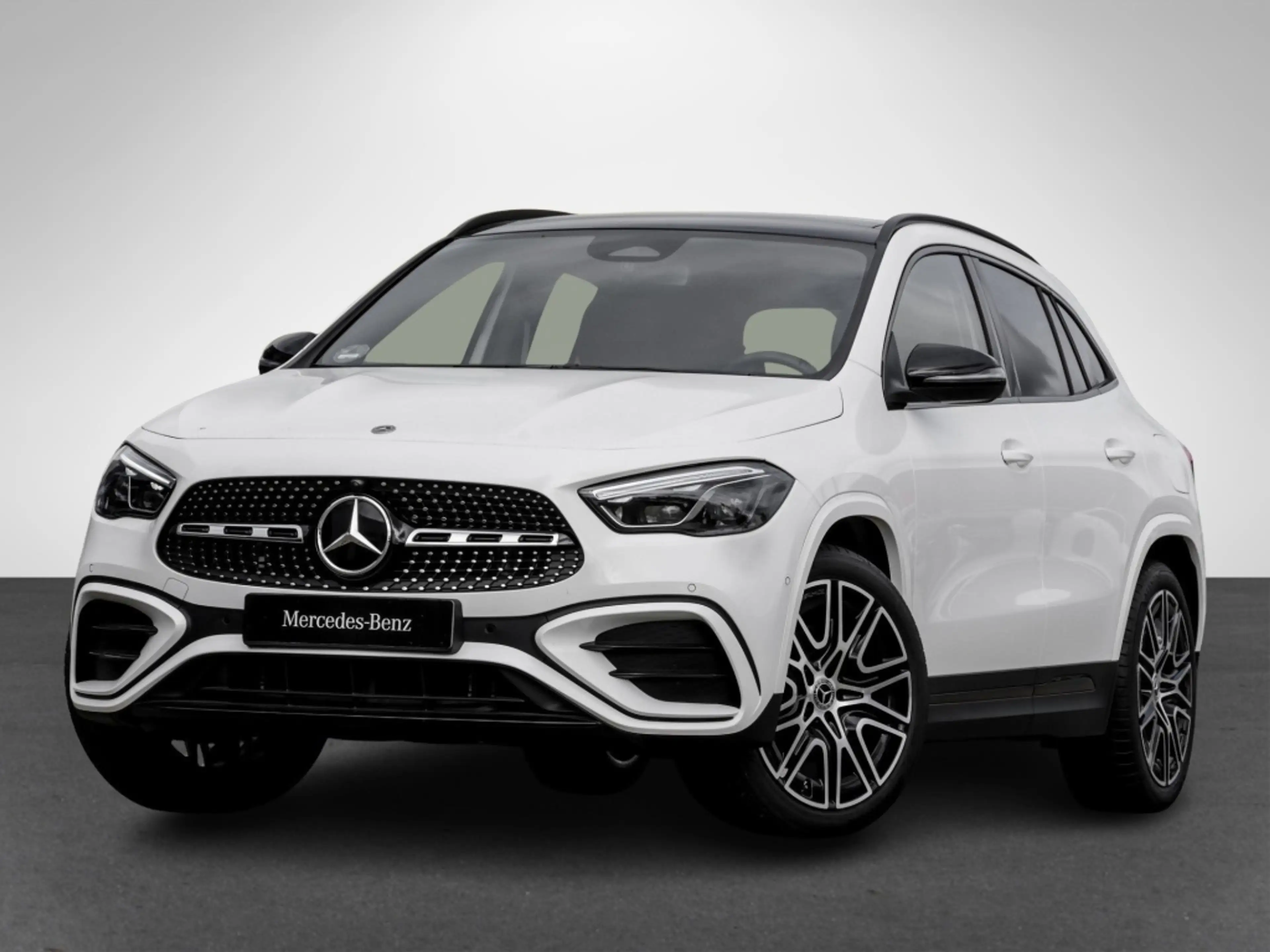 Mercedes-Benz GLA 200 AMG-Sport/Pano/AHK/MLB/Night/Distr/Ambi — photo 2