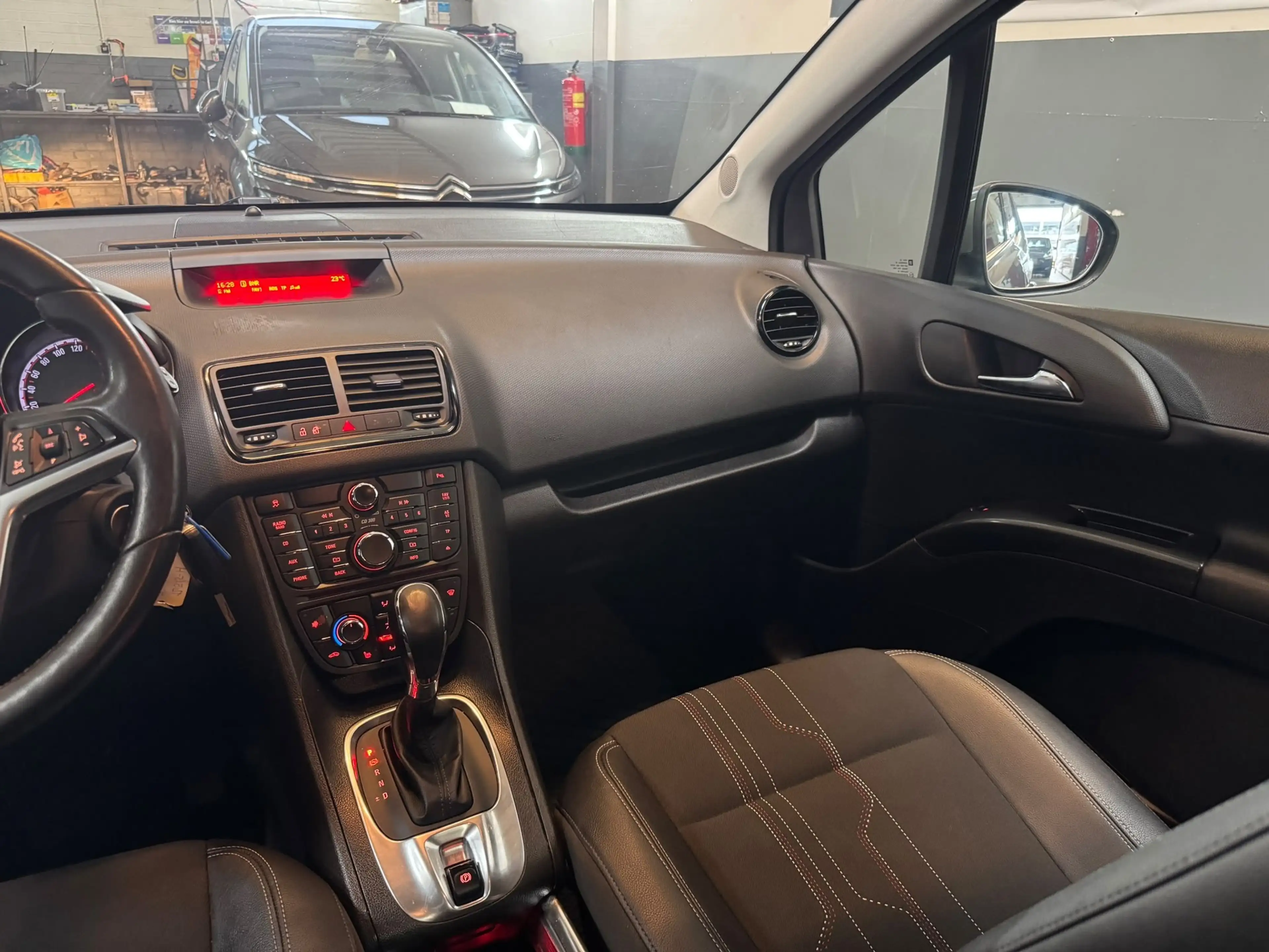 Opel Meriva 1.4 Turbo Anniversary Edition |AUT|CRUISE|PDC|TREK — photo 12