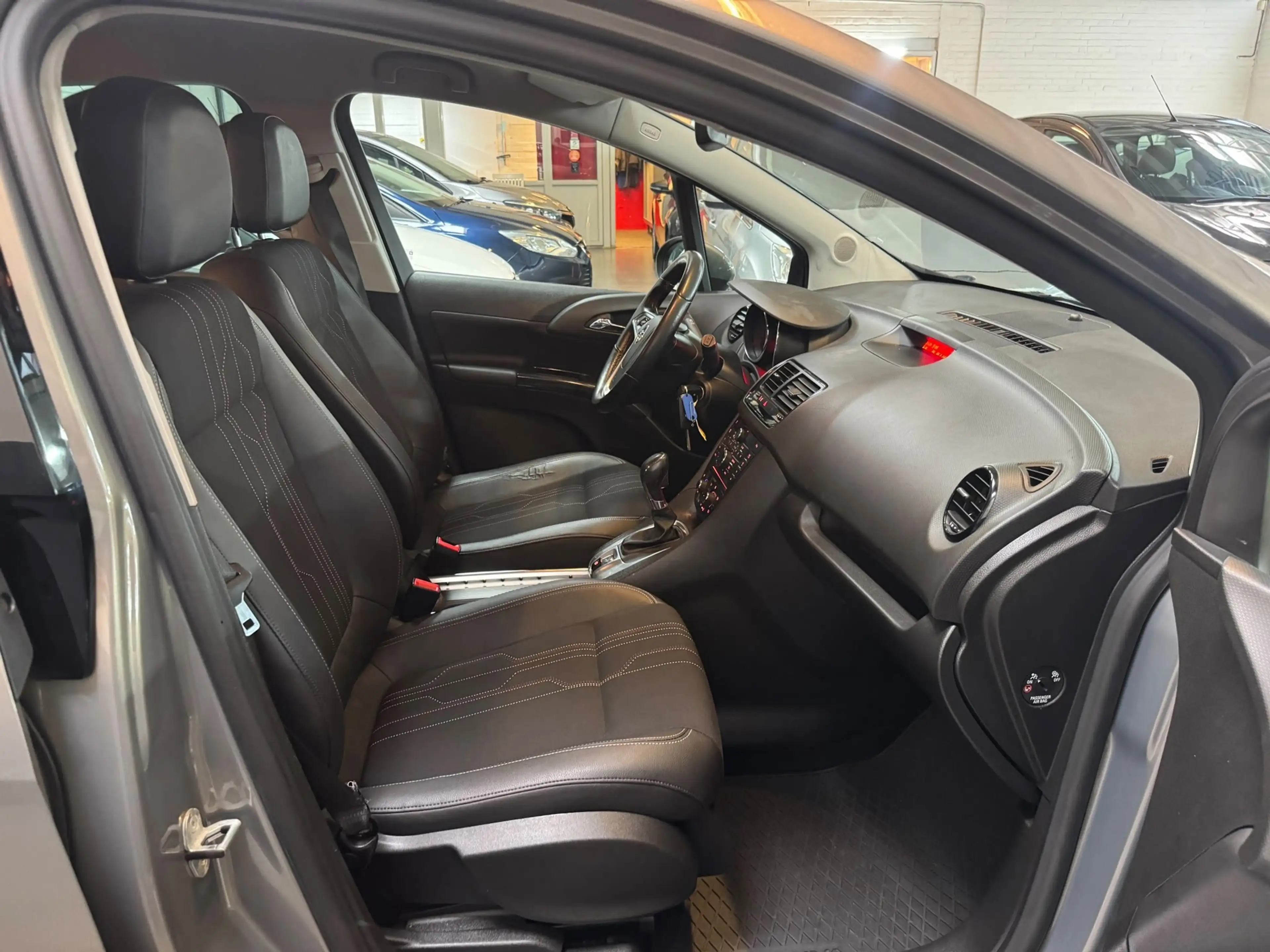 Opel Meriva 1.4 Turbo Anniversary Edition |AUT|CRUISE|PDC|TREK — photo 15