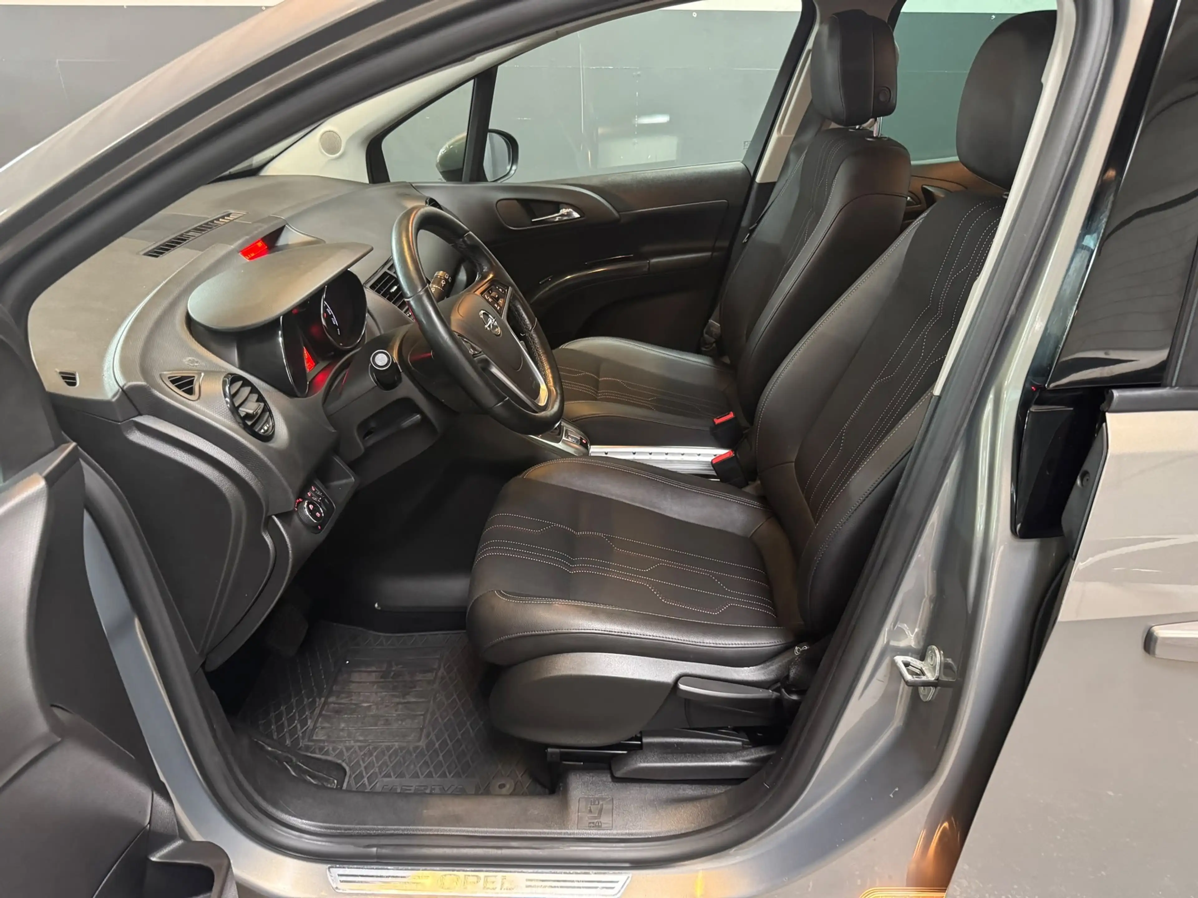 Opel Meriva 1.4 Turbo Anniversary Edition |AUT|CRUISE|PDC|TREK — photo 10