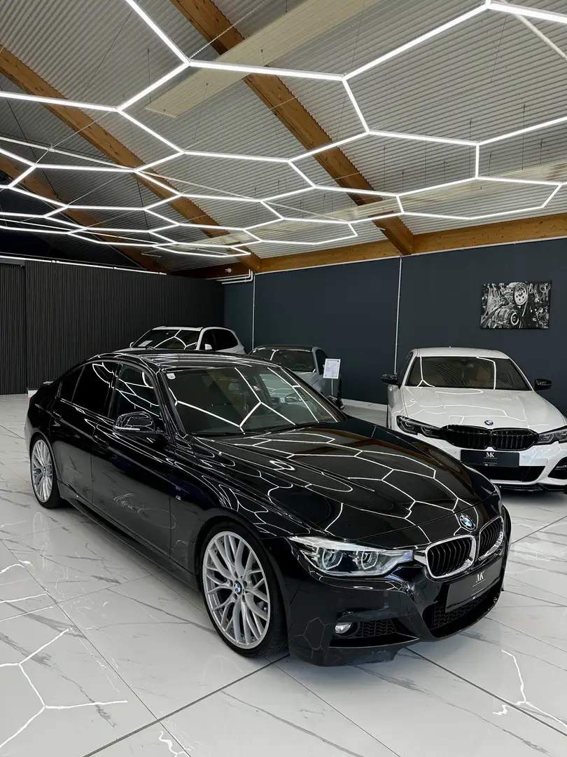 BMW 335 335 d xDrive M Sport Schwarz - 2