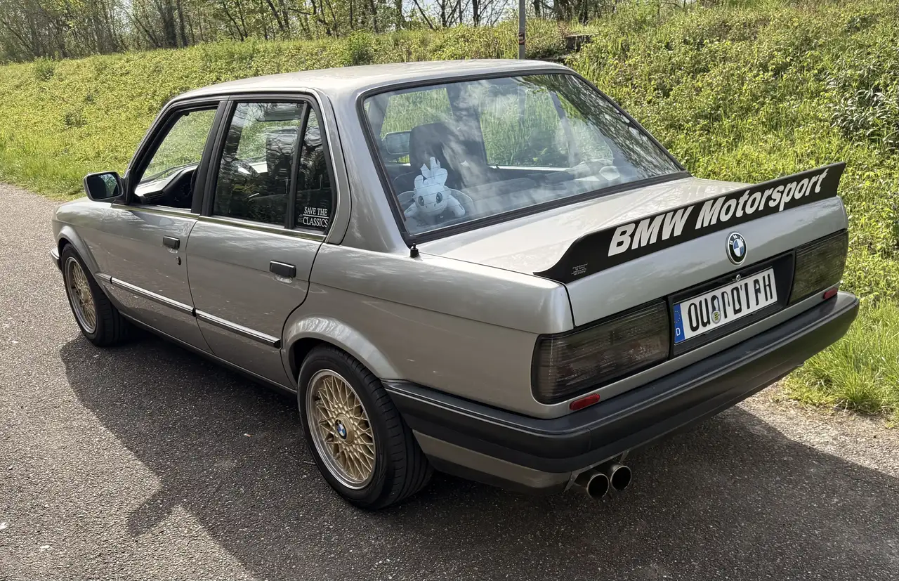 Bmw 318i Oldtimer E30, foto 4