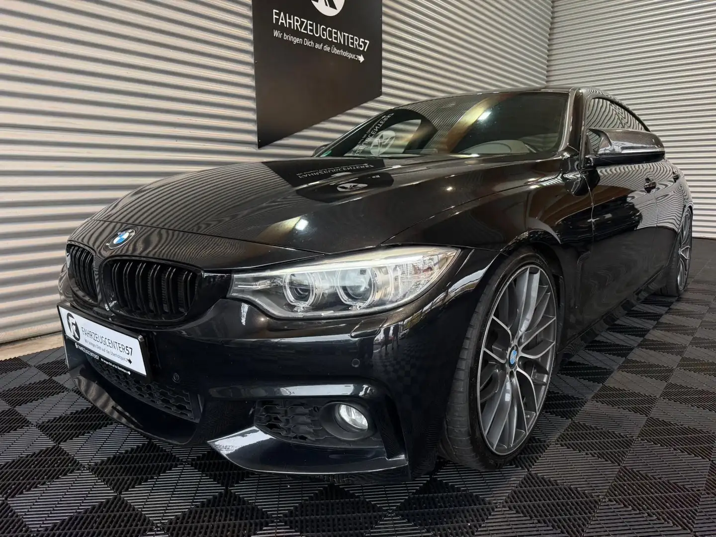BMW 420 420i Gran Coupé M-PAKET/PDC/NAVI/AC-SCHNITZER Schwarz - 2