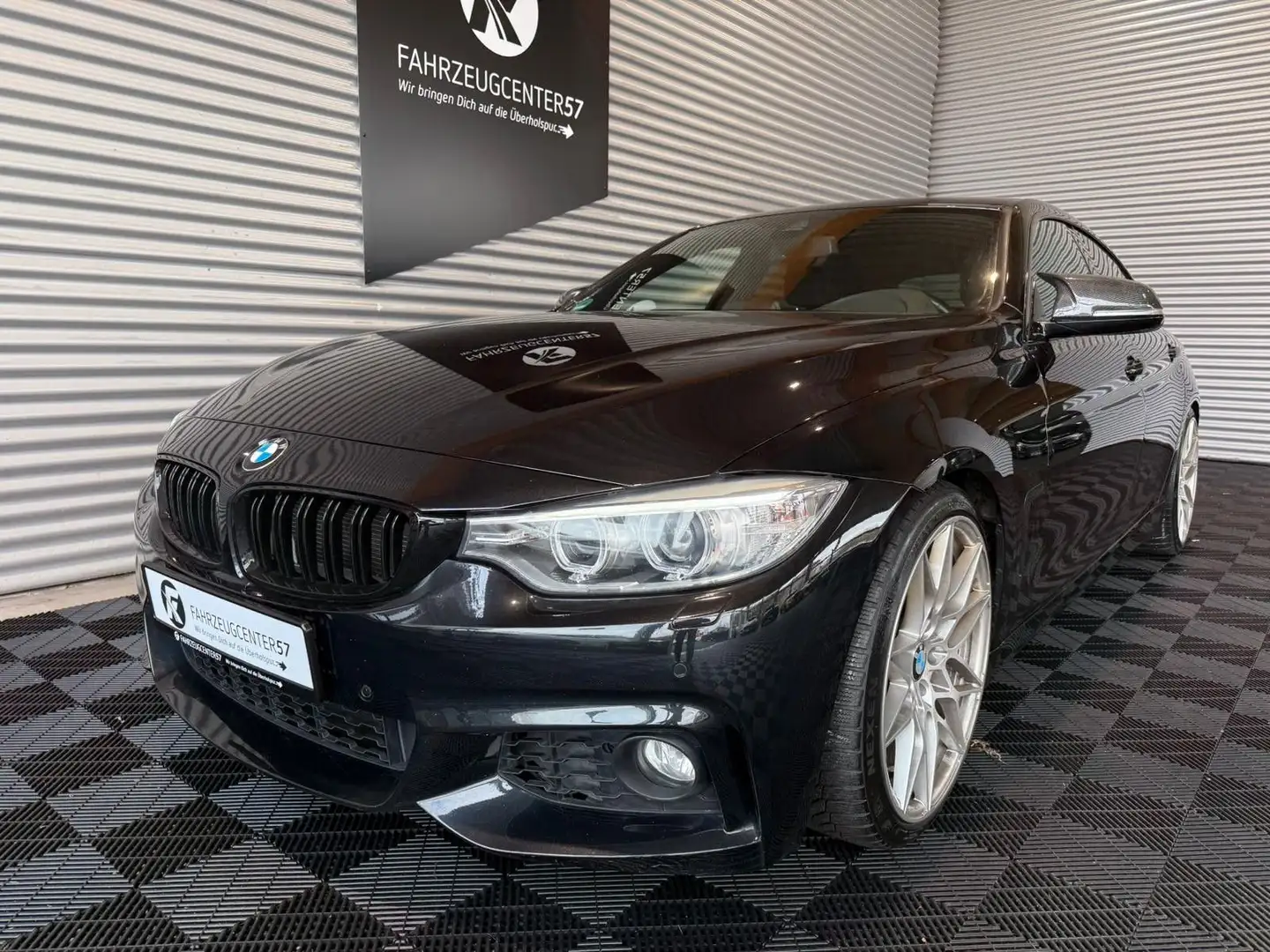 BMW 420 420i Gran Coupé M-PAKET/PDC/NAVI/AC-SCHNITZER Schwarz - 2