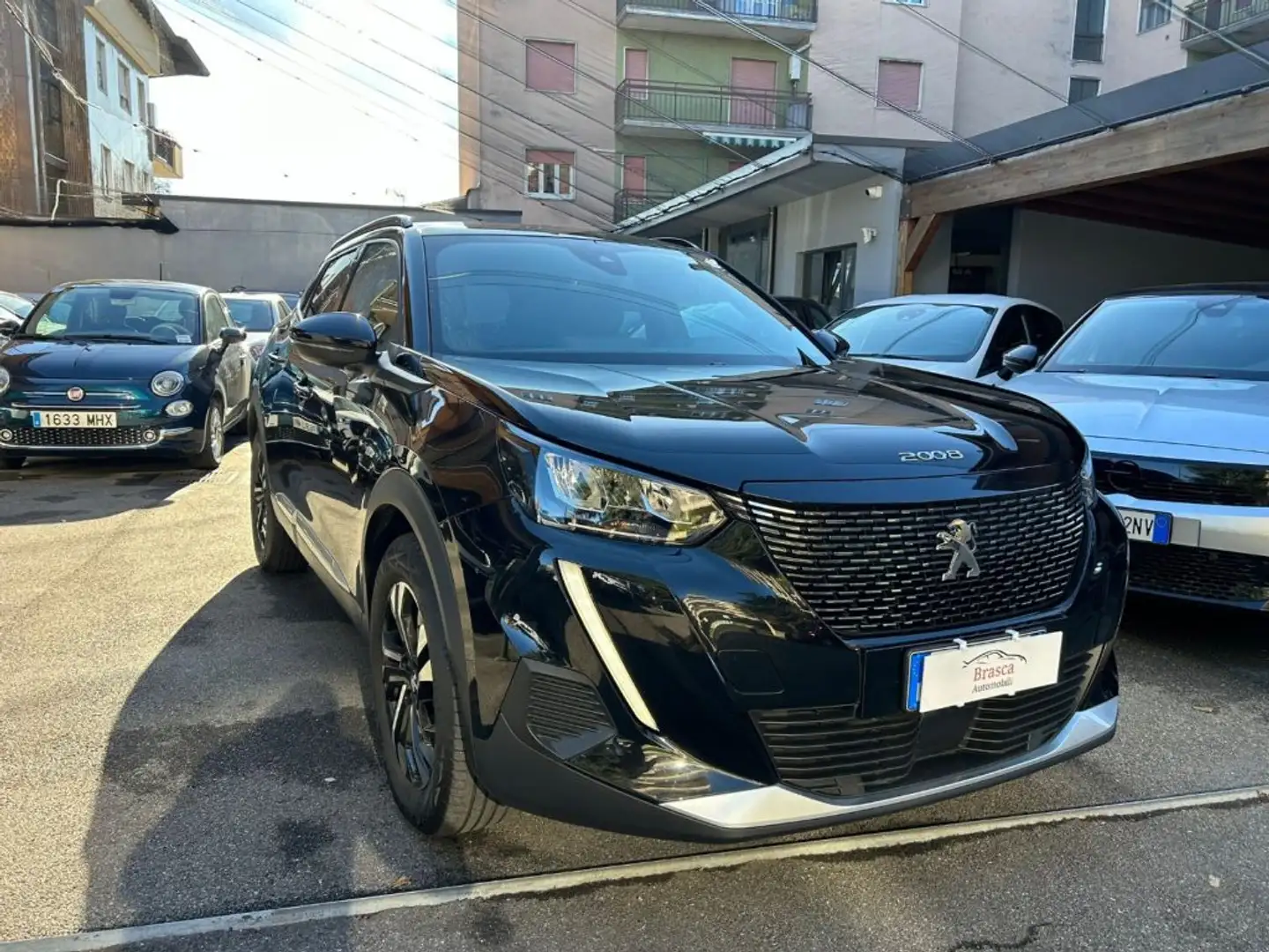 Peugeot 2008 PureTech 130 S&S EAT8 Allure Pack *PREZZO PROMO* Nero - 1
