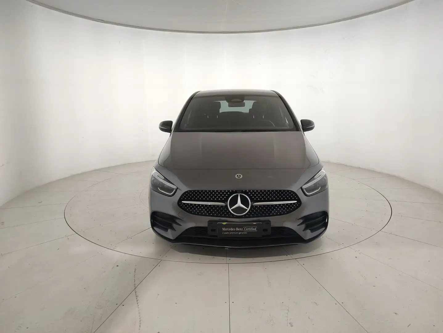 Mercedes-Benz B 180 B 180 AMG Line Advanced Plus auto Grijs - 2