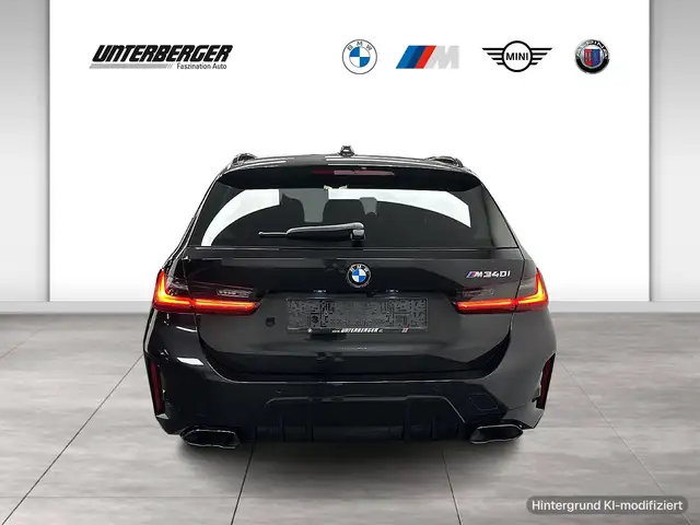 BMW 3 Series view 5