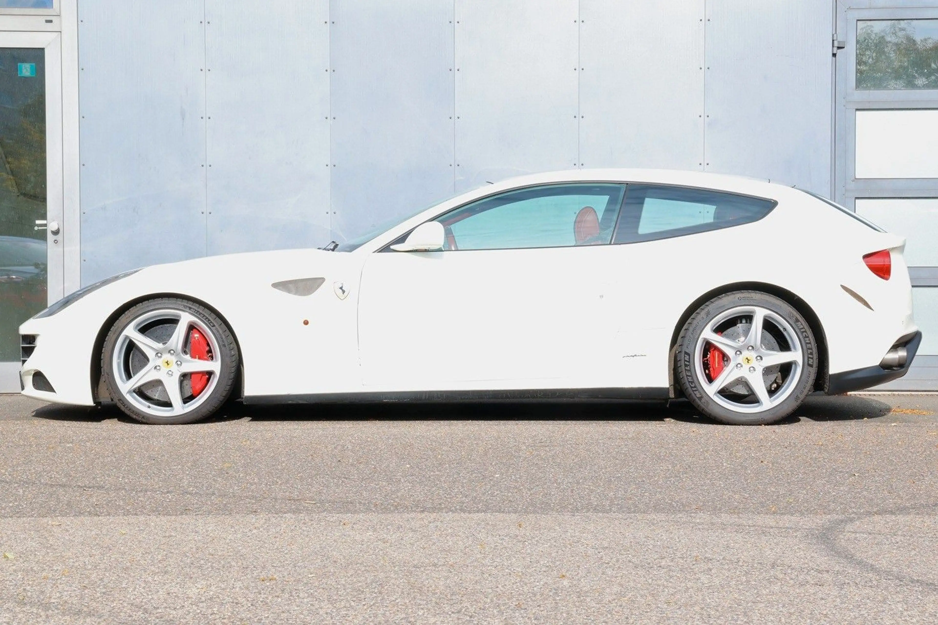 Ferrari FF 6.3 V12 AWD Ferrari Garantie bis 5/27 — photo 11