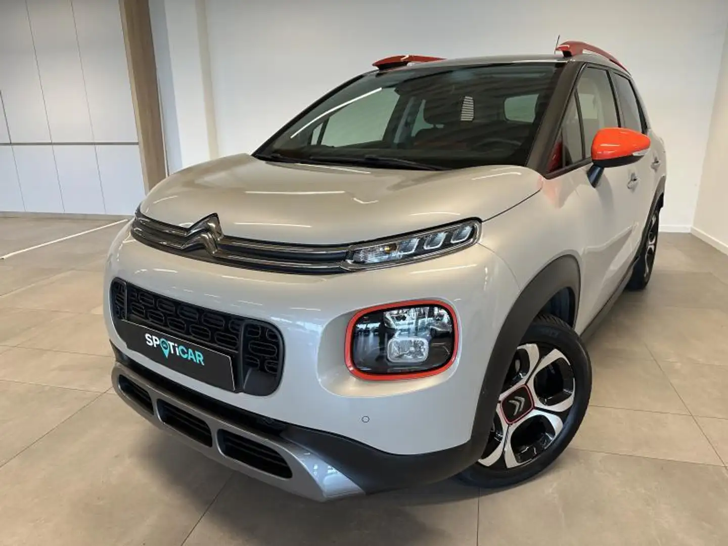 Citroen C3 Aircross Shine 1.2 benzine 110 Beige - 1