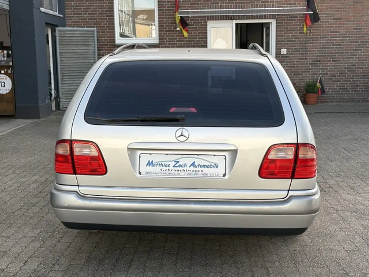 Mercedes-Benz E 230 T Classic * Klima * HU neu *, foto 6