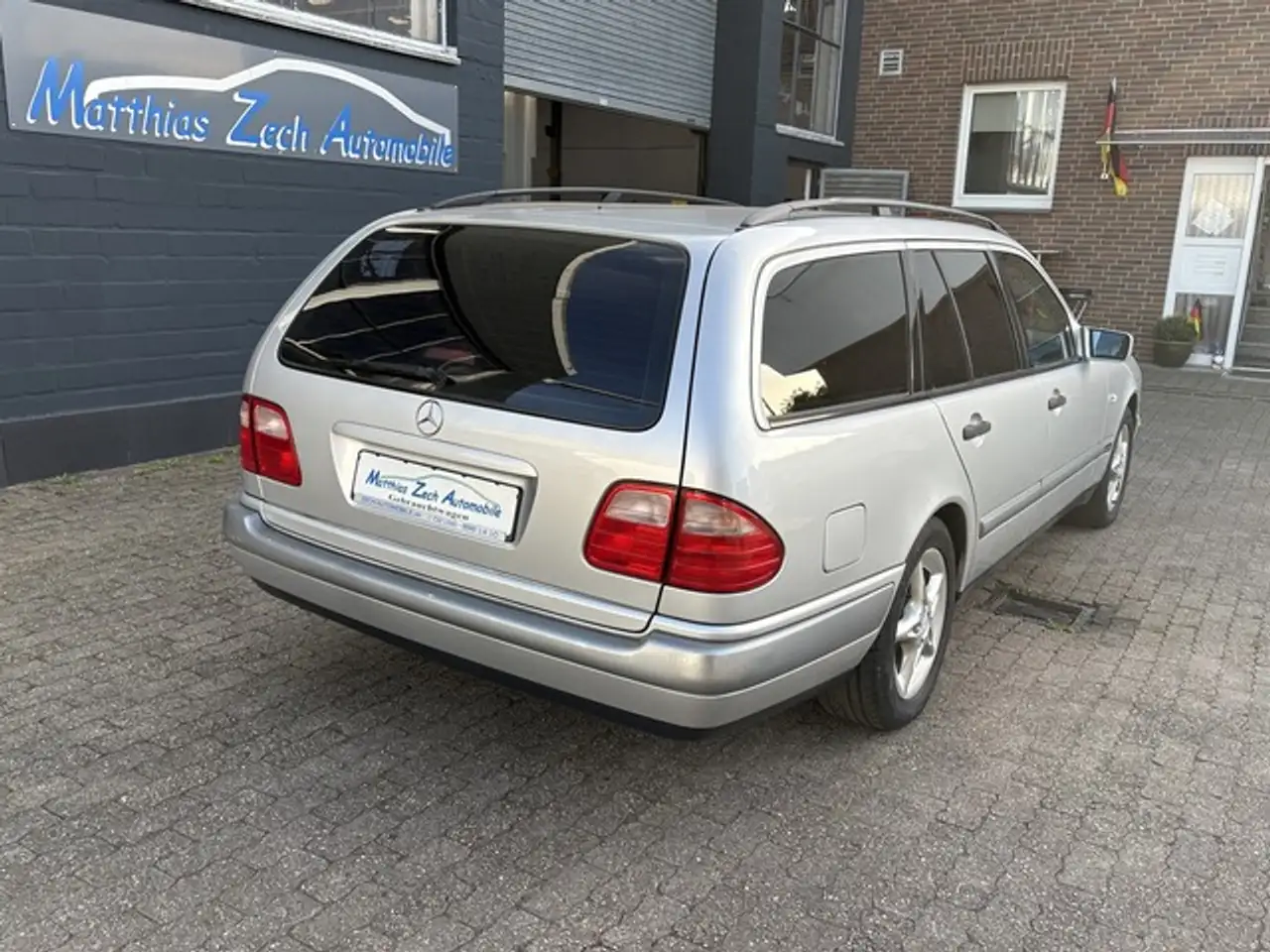 Mercedes-Benz E 230 T Classic * Klima * HU neu *, foto 7