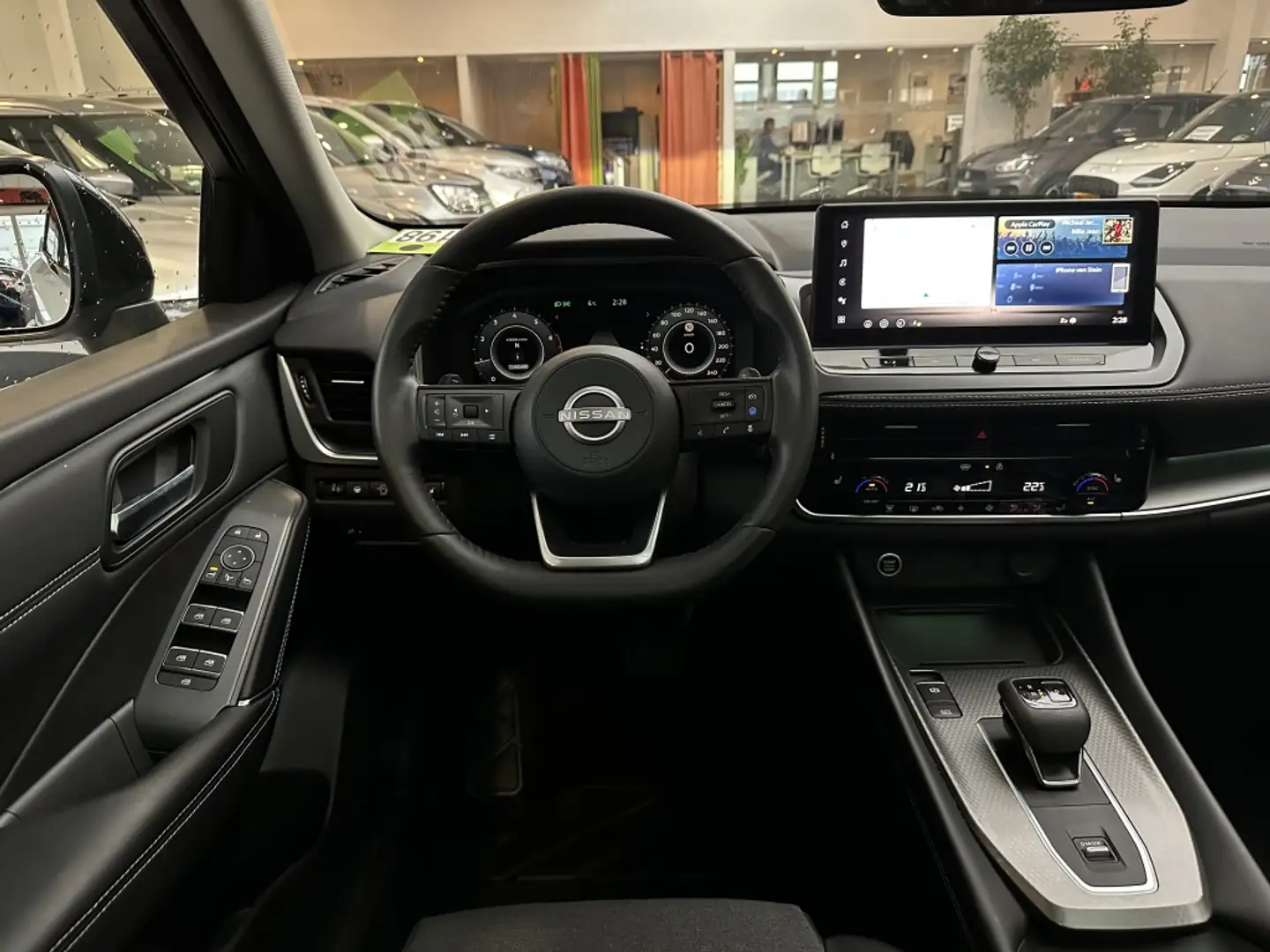 Nissan Qashqai 1.3 MHEV X N-Connect [ PACK EASY I COLD PACK I PAN Blanc - 2