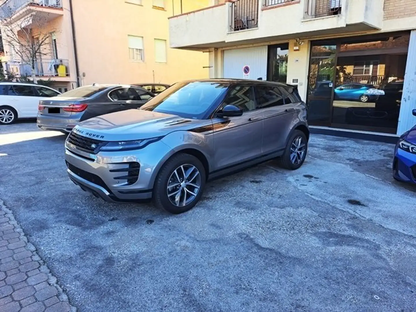 Land Rover Range Rover Evoque 2.0d i4 mhev Dynamic SE awd auto(204cv)PANORAMA Grigio - 2