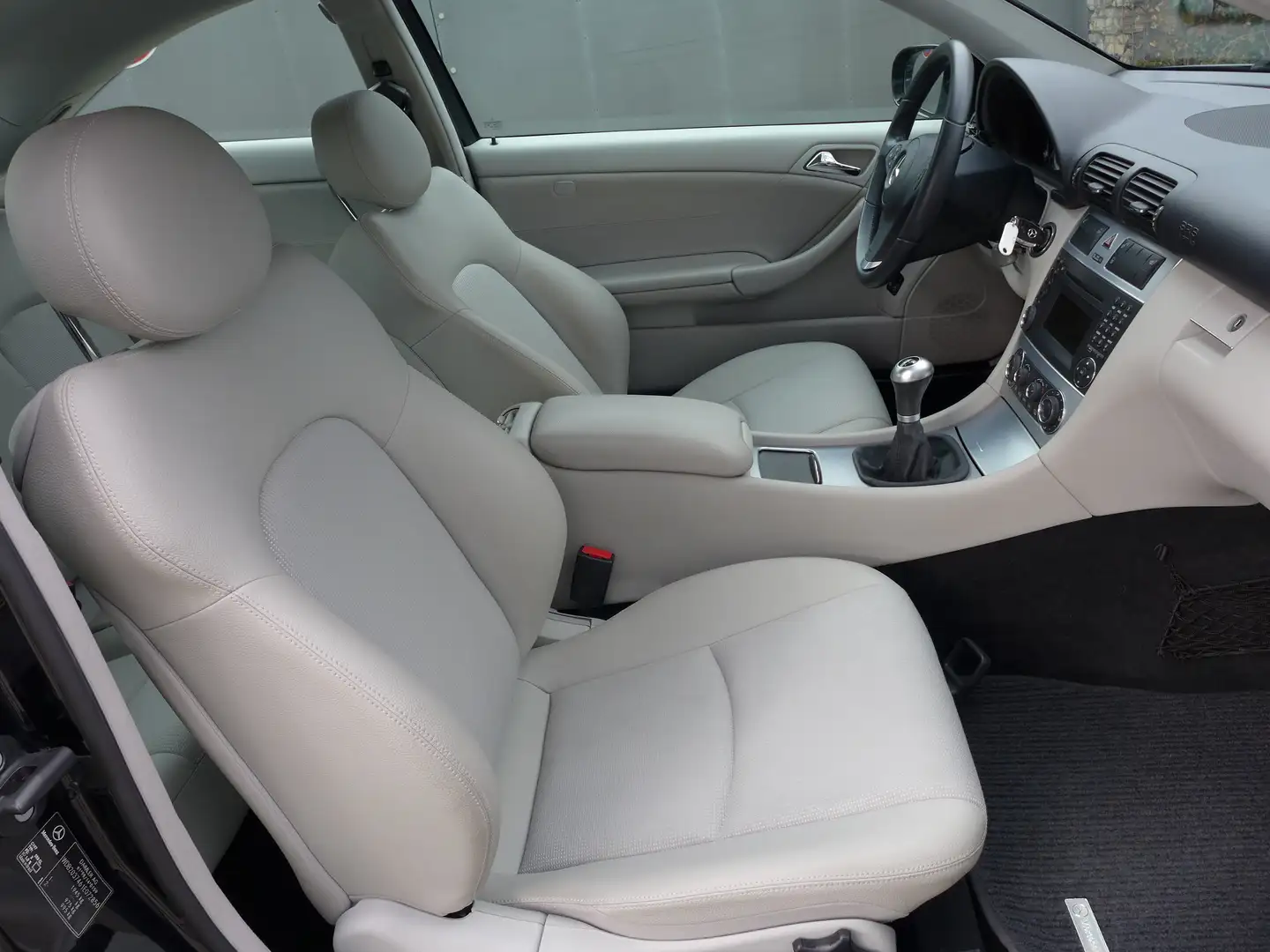 Mercedes-Benz CLC 180 Kompressor*Mod.2010*Nur86Tkm*Leder*Klima*Sitzh Schwarz - 2