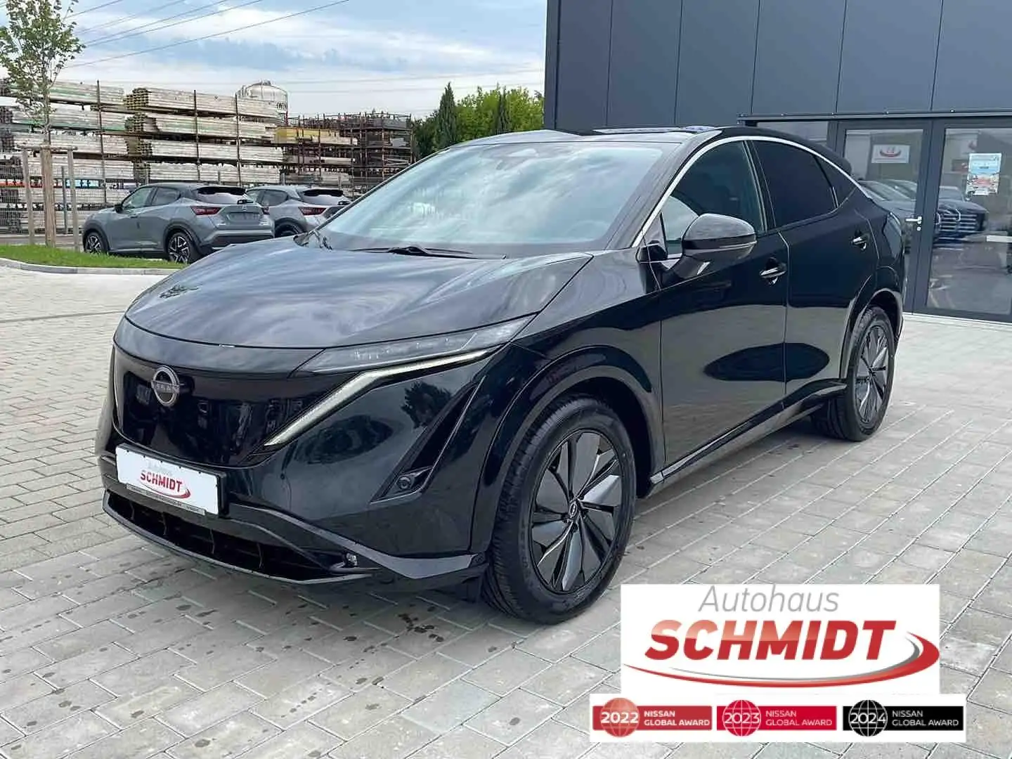 Nissan Ariya 87kwh Advance Pack Schwarz - 1