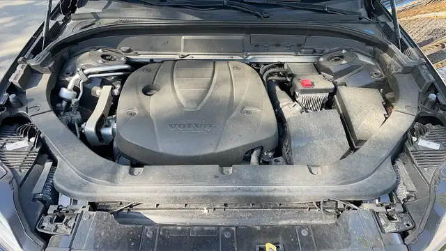 Volvo XC60 view 15