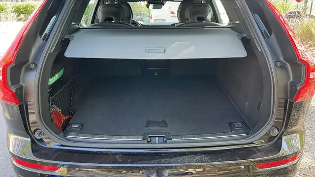 Volvo XC60 view 14