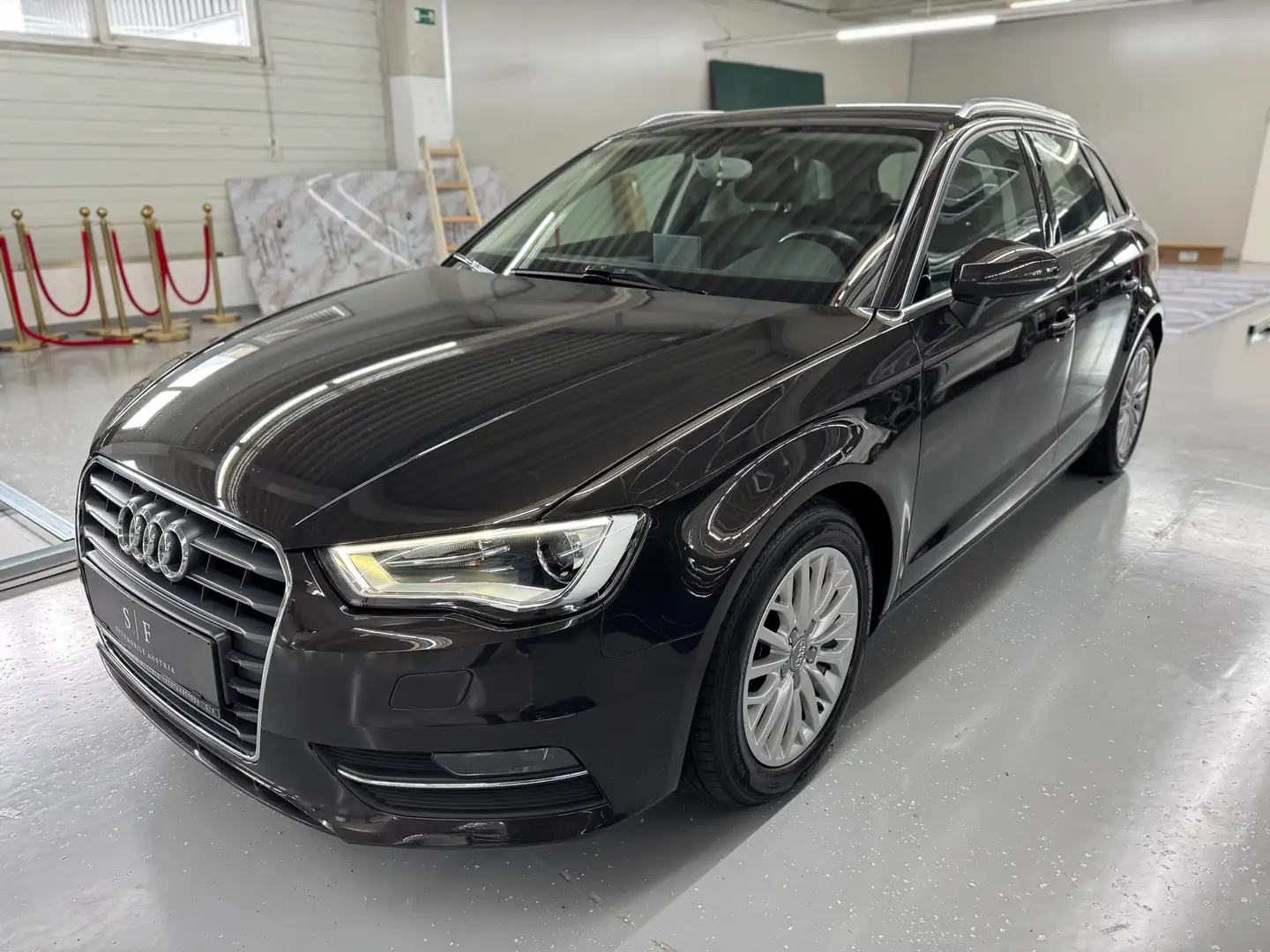 Audi A3 Audi A3 Sportback Brun - 1