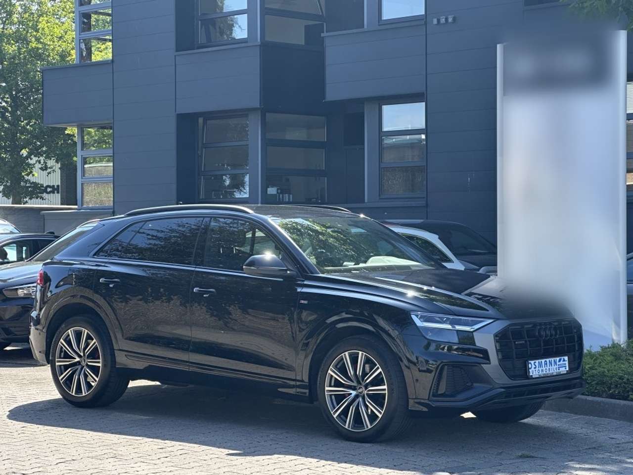 Audi-Q8-45 TDI quattro tiptronicS line Sport AHK