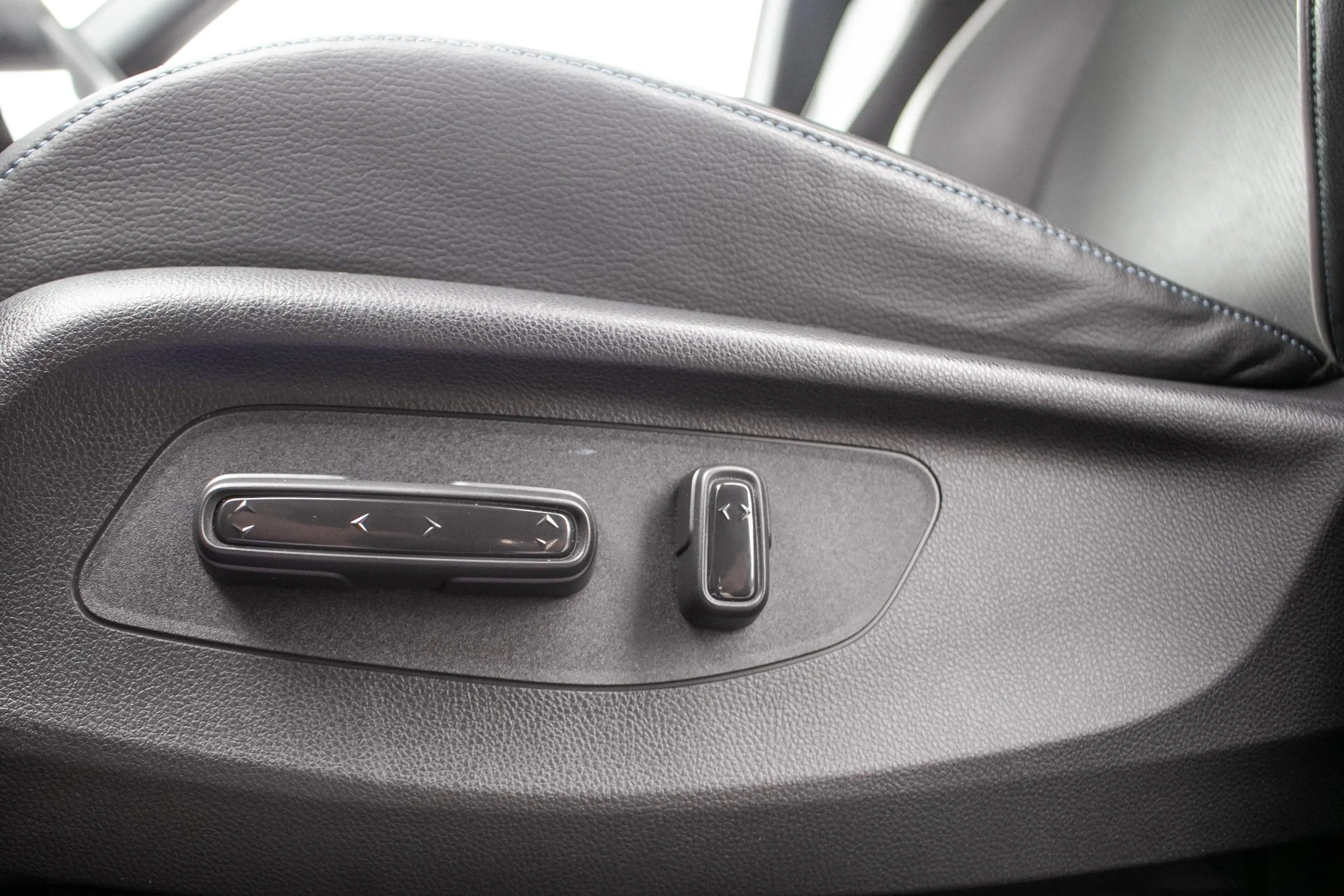 Honda e:Ny1 Advance 69 kWh - Panodak | Leer | Stoel+stuurverw. — photo 7
