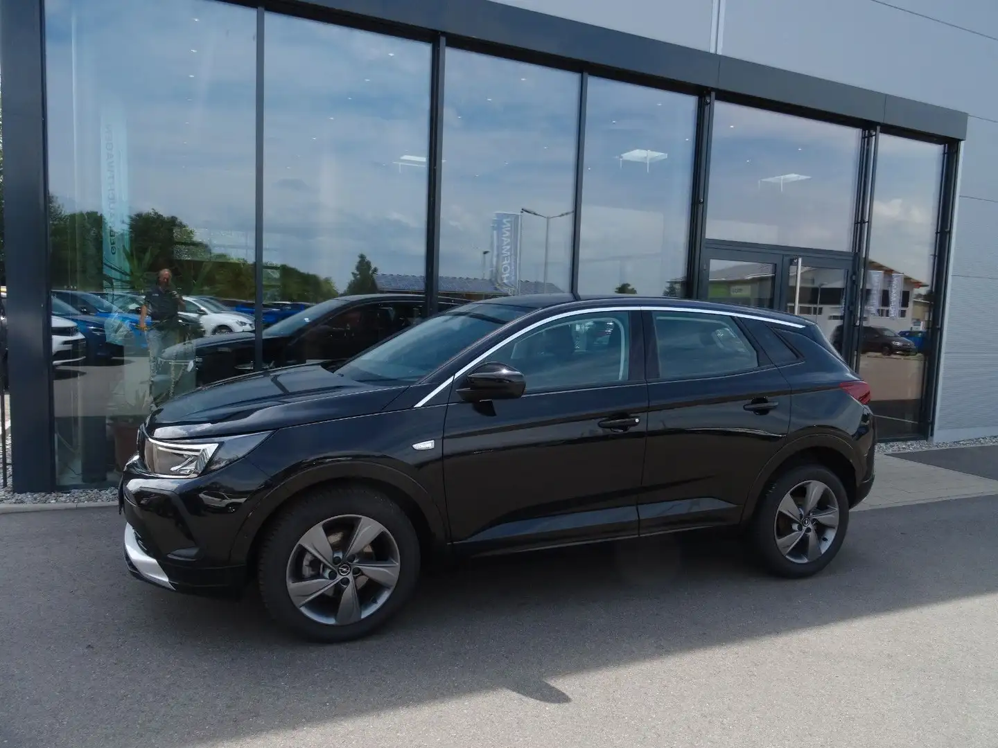 Opel Grandland Enjoy, Klima, FSH, SHZ, PDC, LED Schwarz - 2
