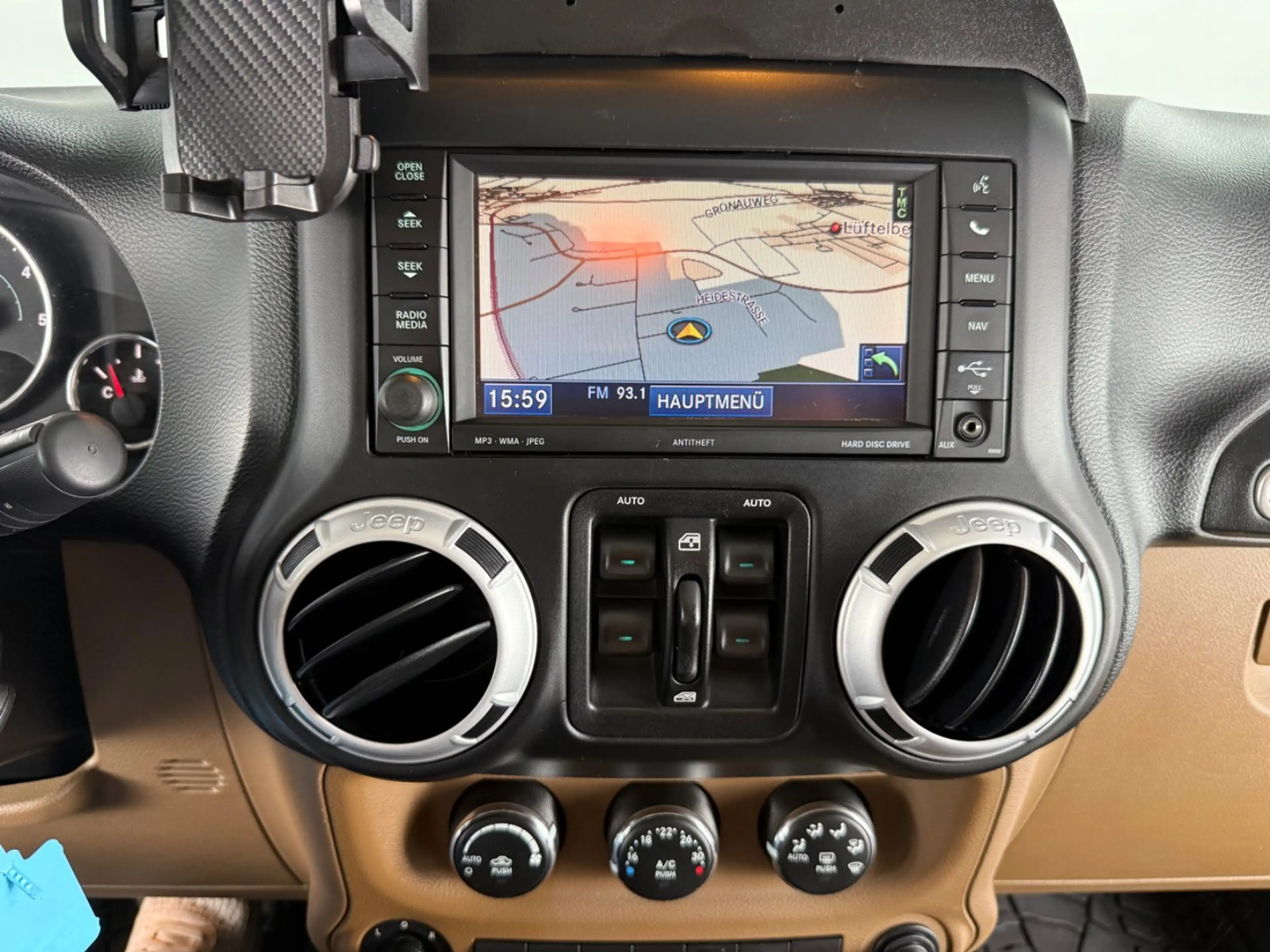 Jeep Wrangler Unlimited Indian Summer 2.8 CRD Autom. — photo 14