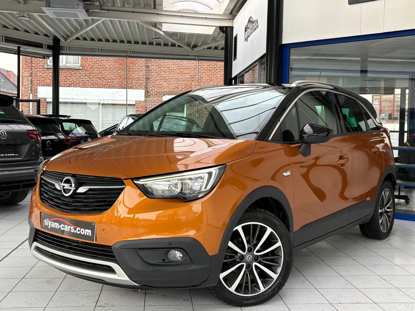 Opel Crossland X 1.5 Turbo D *GPS*CUIR*CAMERA*CARPLAY*JANTE*CARNET* Orange - 1