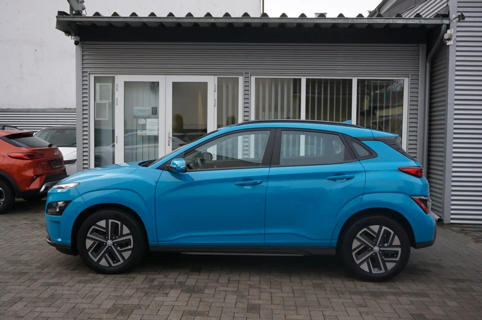 Hyundai KONA Select ACC LKA Carplay Kamer SHZ+LenkHz PDC Синій - 1