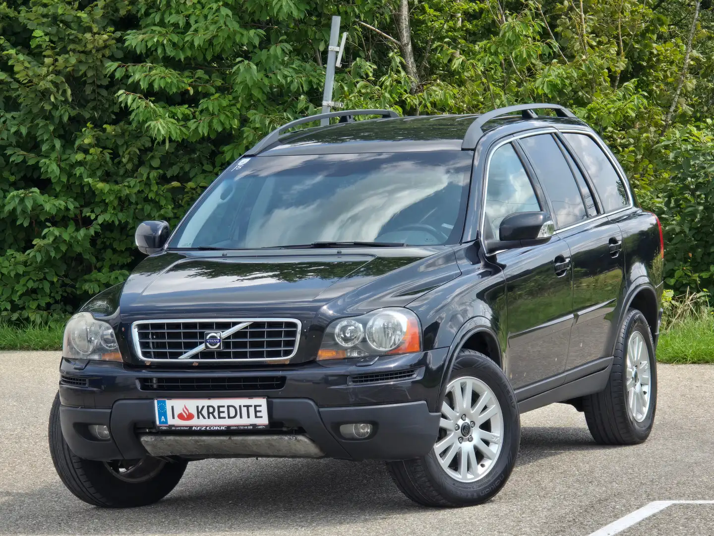 Volvo XC90 Top* Kredit* Automatik* Leder* Tempomat* AHK* Schwarz - 1