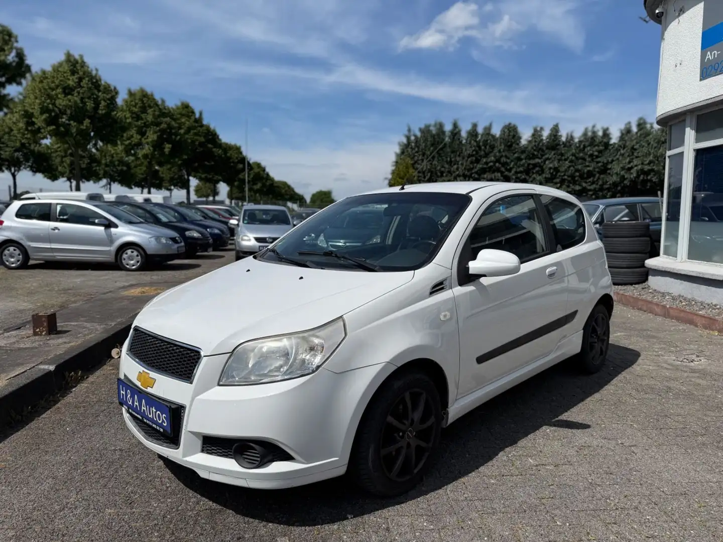 Chevrolet Aveo Schrägheck LS - 2