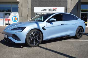 82.5 KWH 313 ch RWD Design