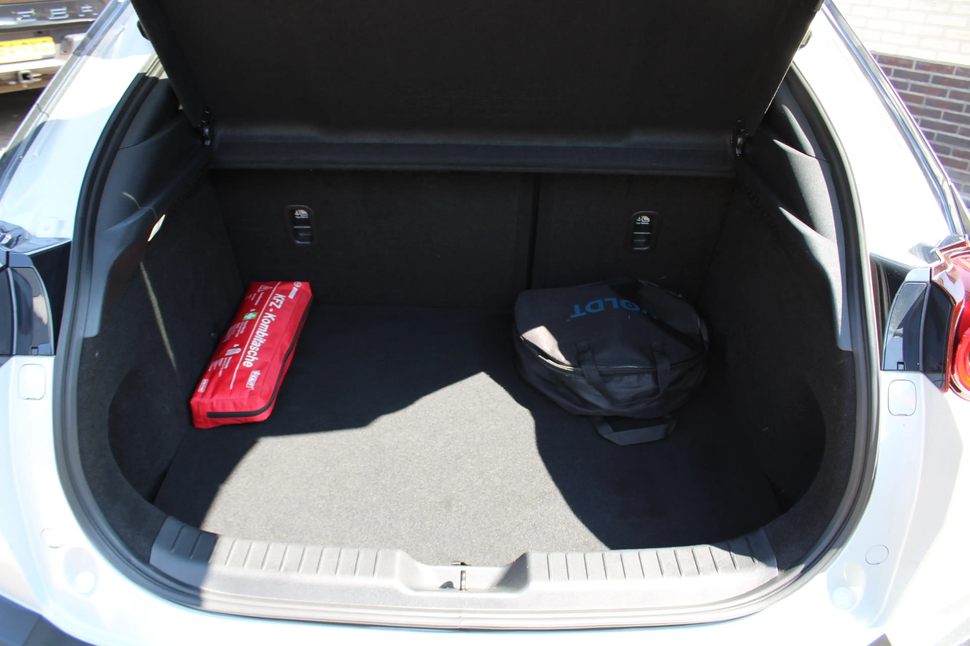 Mazda MX-30 e-SkyActiv 145 Luxury 36 kWh | Panoramadak | Full — photo 29