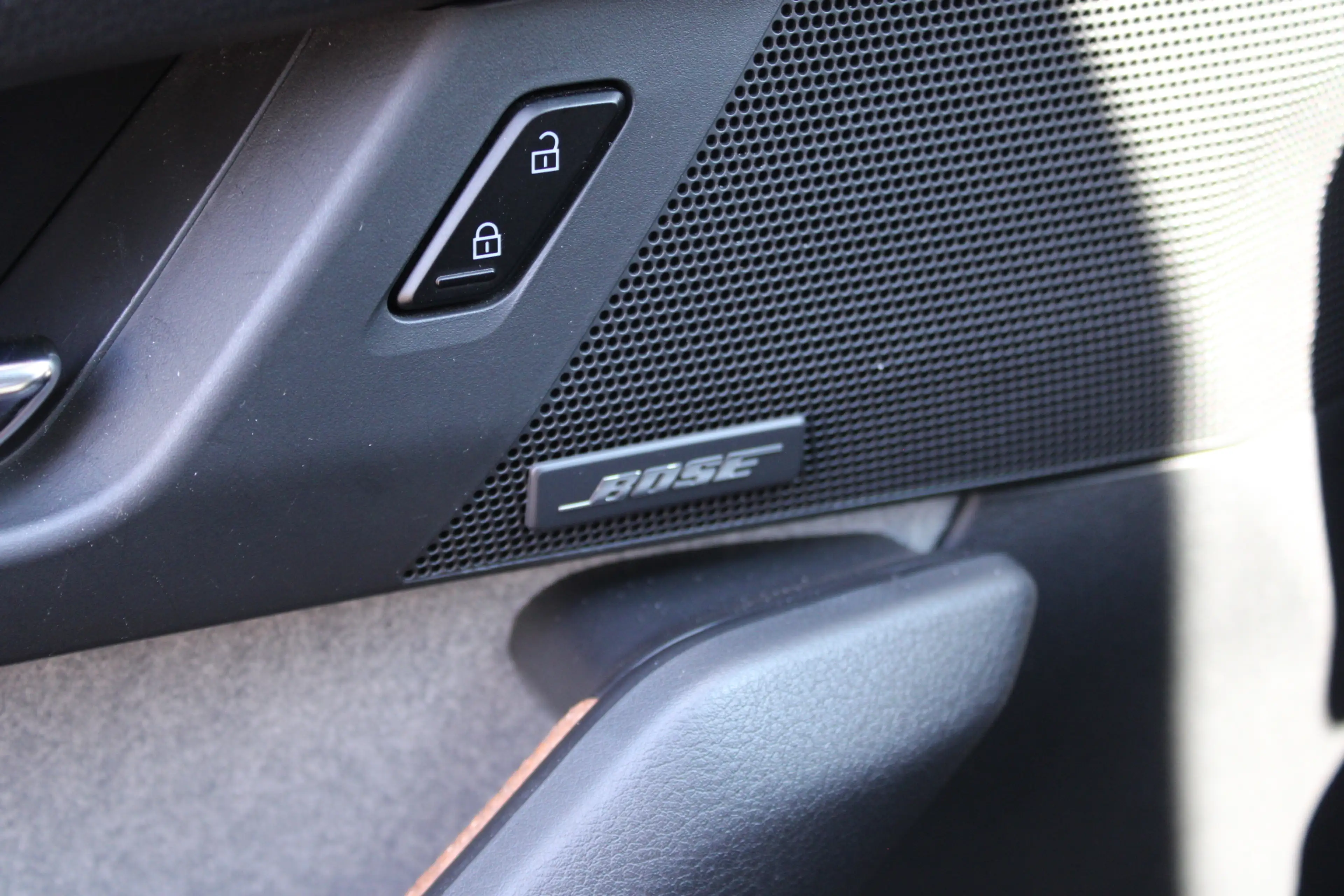 Mazda MX-30 e-SkyActiv 145 Luxury 36 kWh | Panoramadak | Full — photo 16