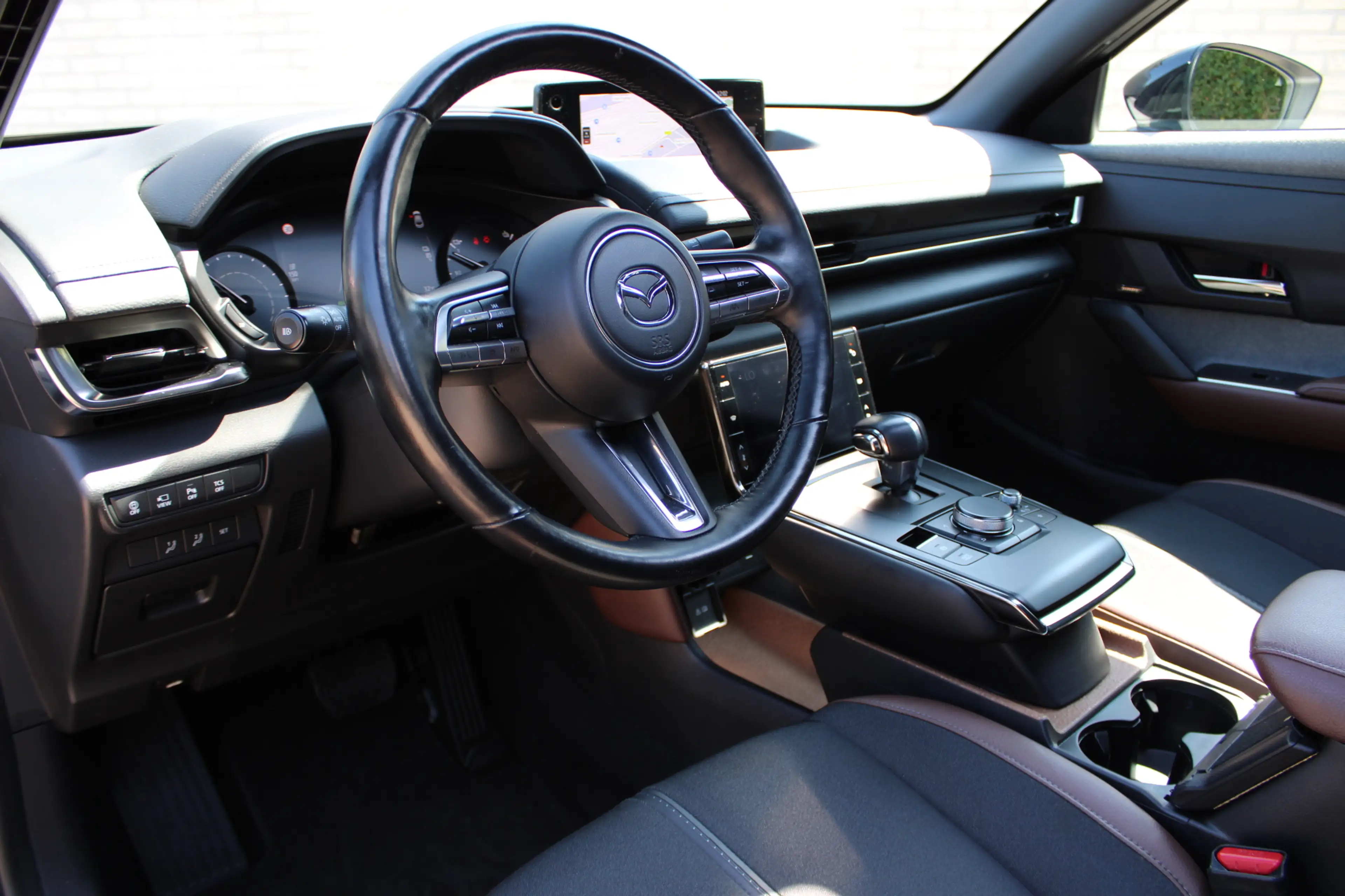 Mazda MX-30 e-SkyActiv 145 Luxury 36 kWh | Panoramadak | Full — photo 4