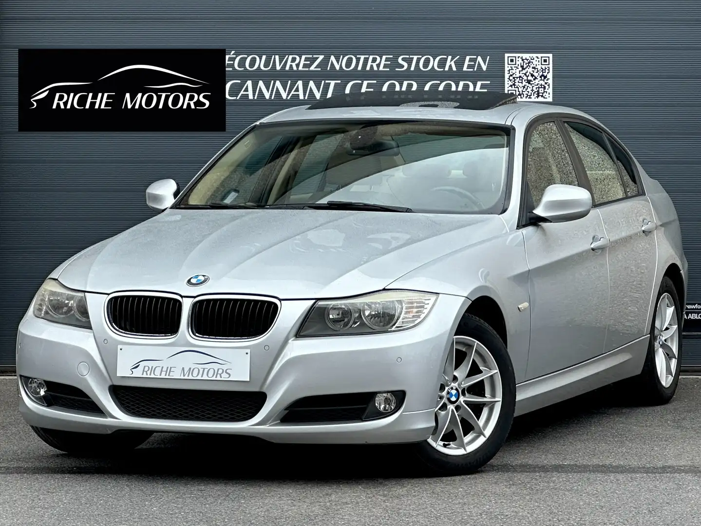 BMW 320 d Automatique / GPS / Tel. / PANO. / historique Grijs - 1