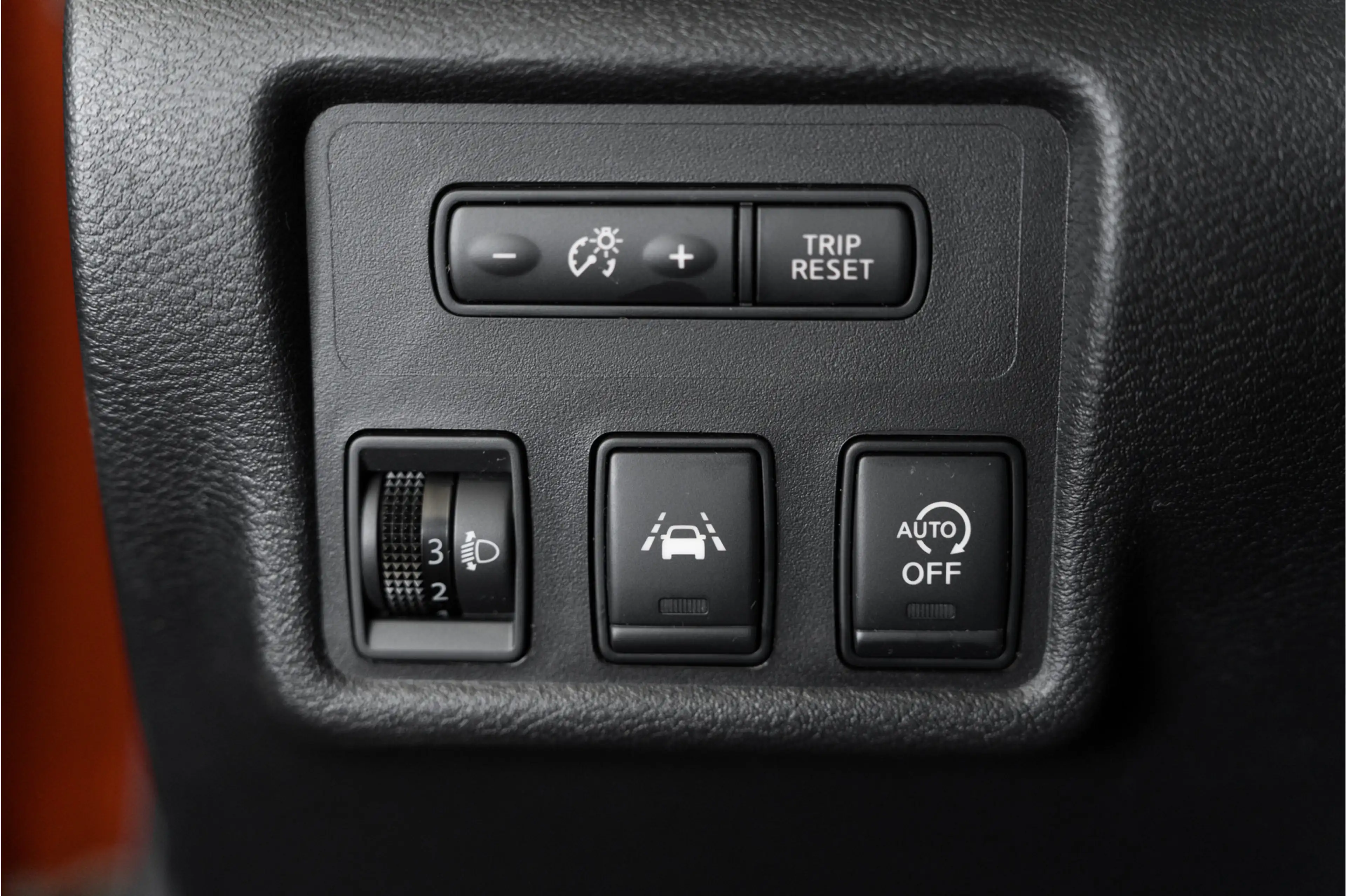 Nissan Micra 0.9 IG-T Tekna|camera|climatcontrol|cruisecontrol — photo 28