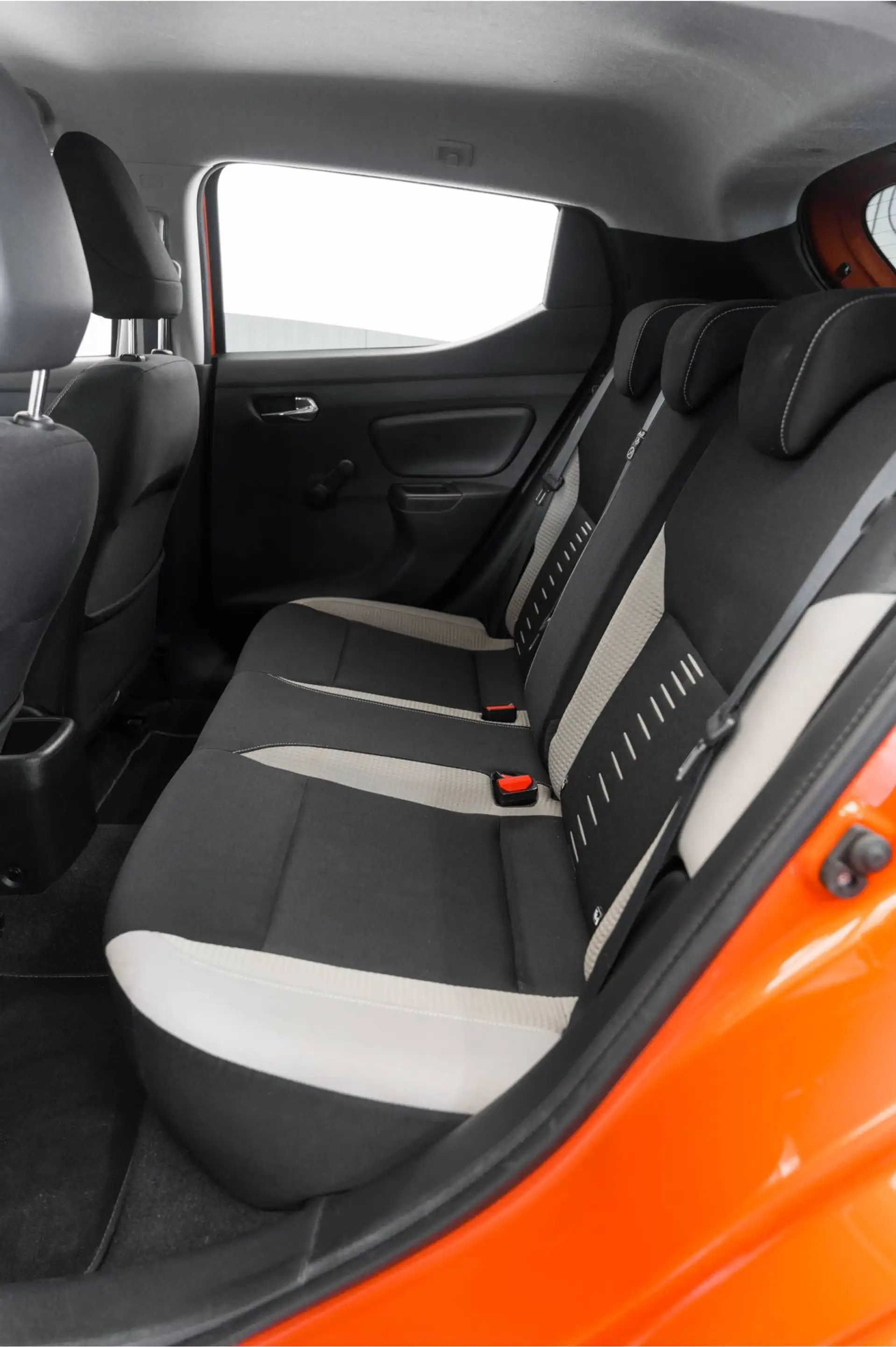 Nissan Micra 0.9 IG-T Tekna|camera|climatcontrol|cruisecontrol — photo 10