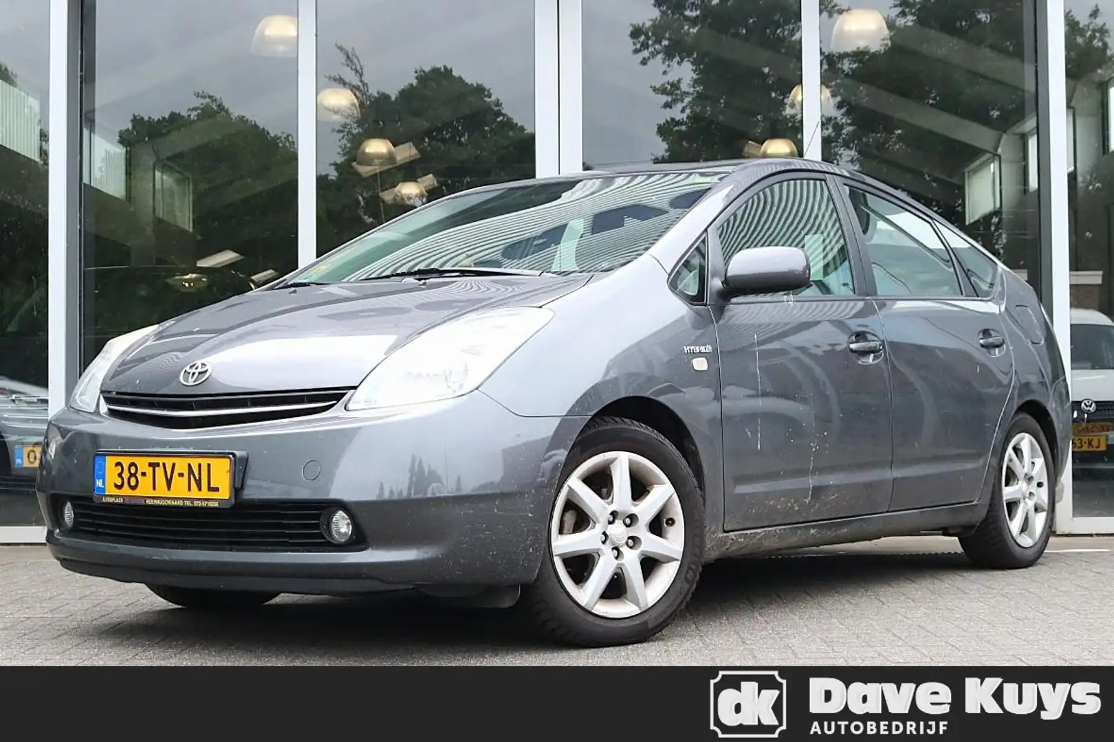 Toyota Prius 1.5 VVT-i Business Edition Grigio - 1
