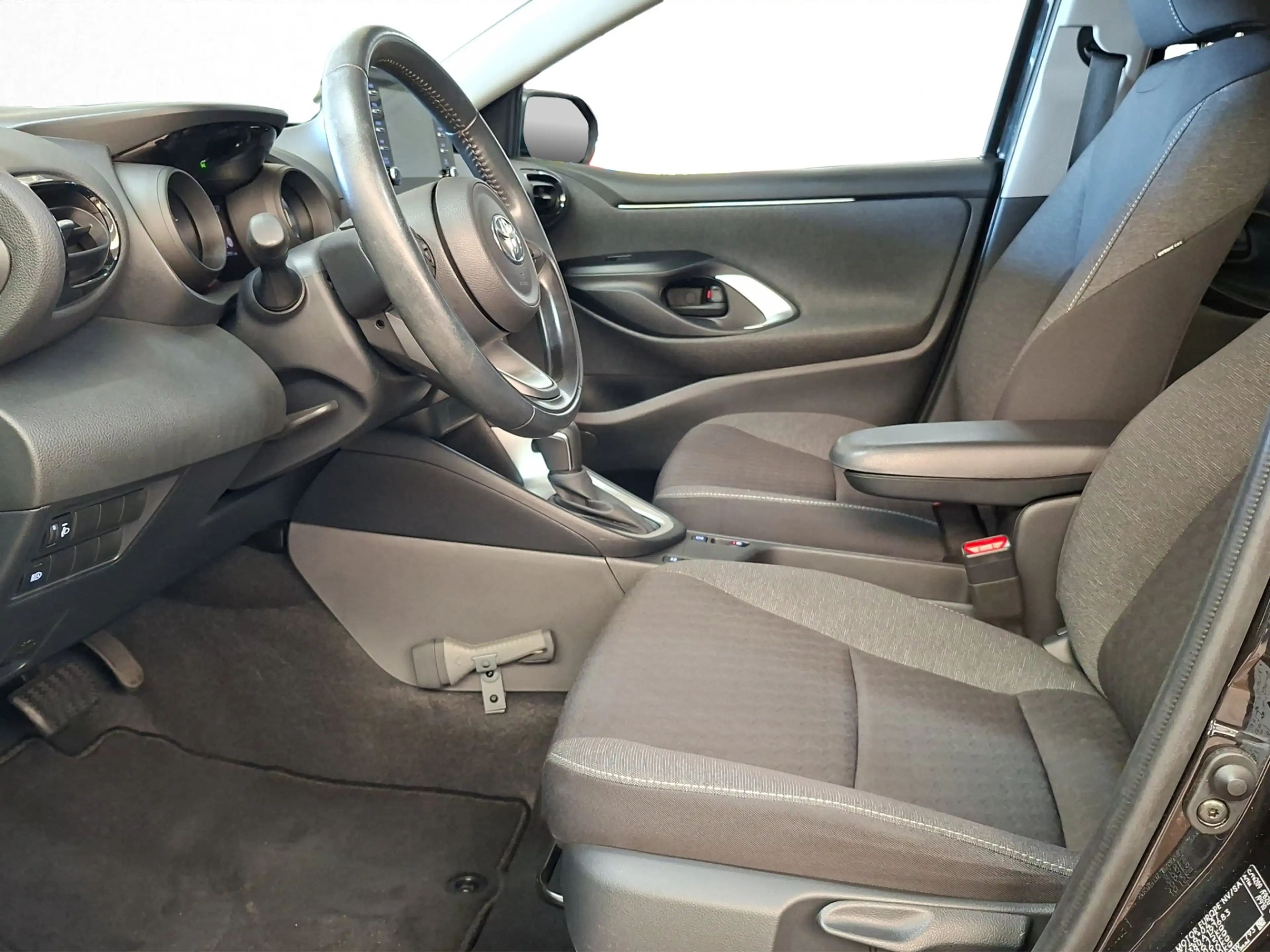 Toyota Yaris 1.5 Hybrid Dynamic | Dealer onderhouden | Climate — photo 14