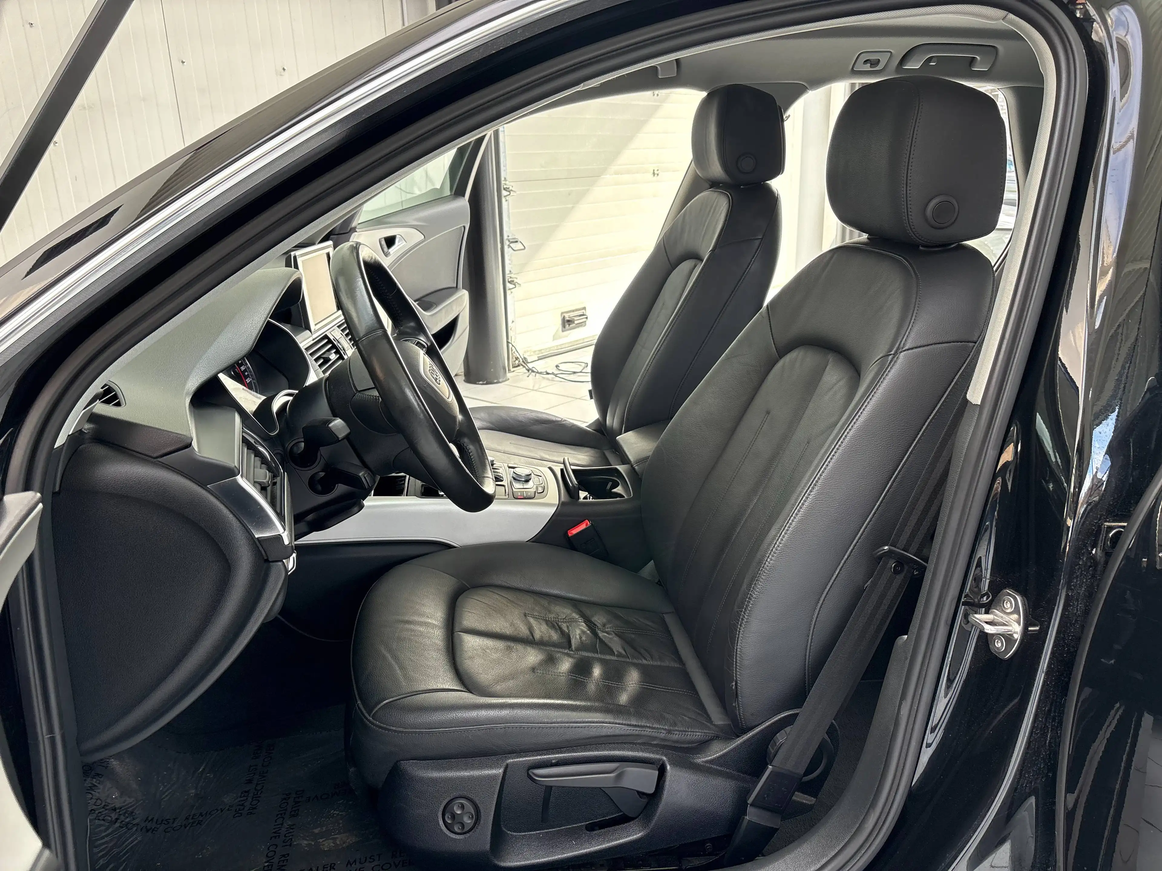 Audi A6 A6 Avant 2.0 TDi *MATRIX LED * CUIR * GPS * CAMERA * PDC * JANTES * 1ER PROP — photo 15