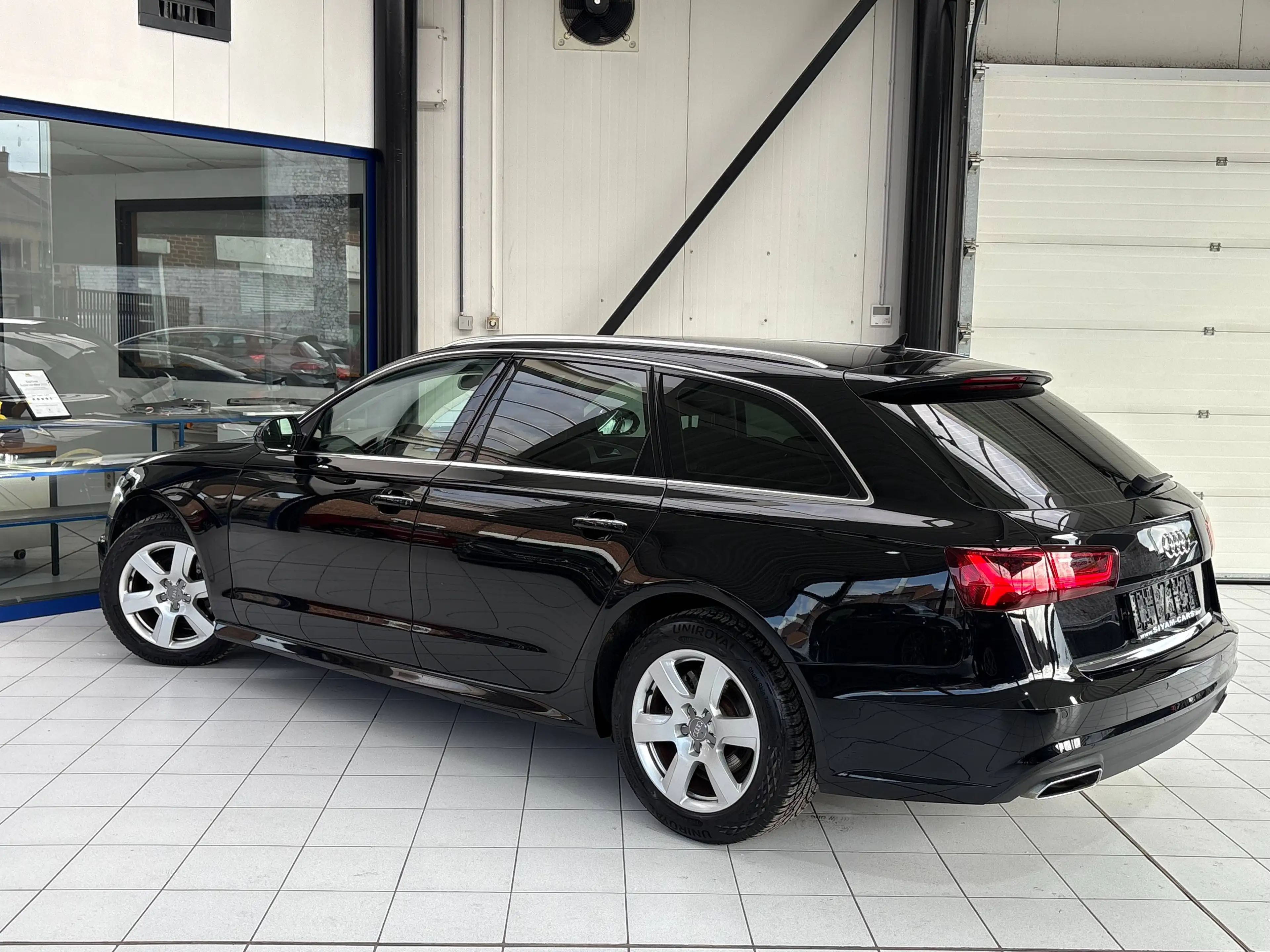 Audi A6 A6 Avant 2.0 TDi *MATRIX LED * CUIR * GPS * CAMERA * PDC * JANTES * 1ER PROP — photo 3