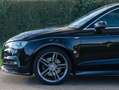 Audi A3 2.0 TDi Quattro Attraction S tronic Zwart - thumbnail 4