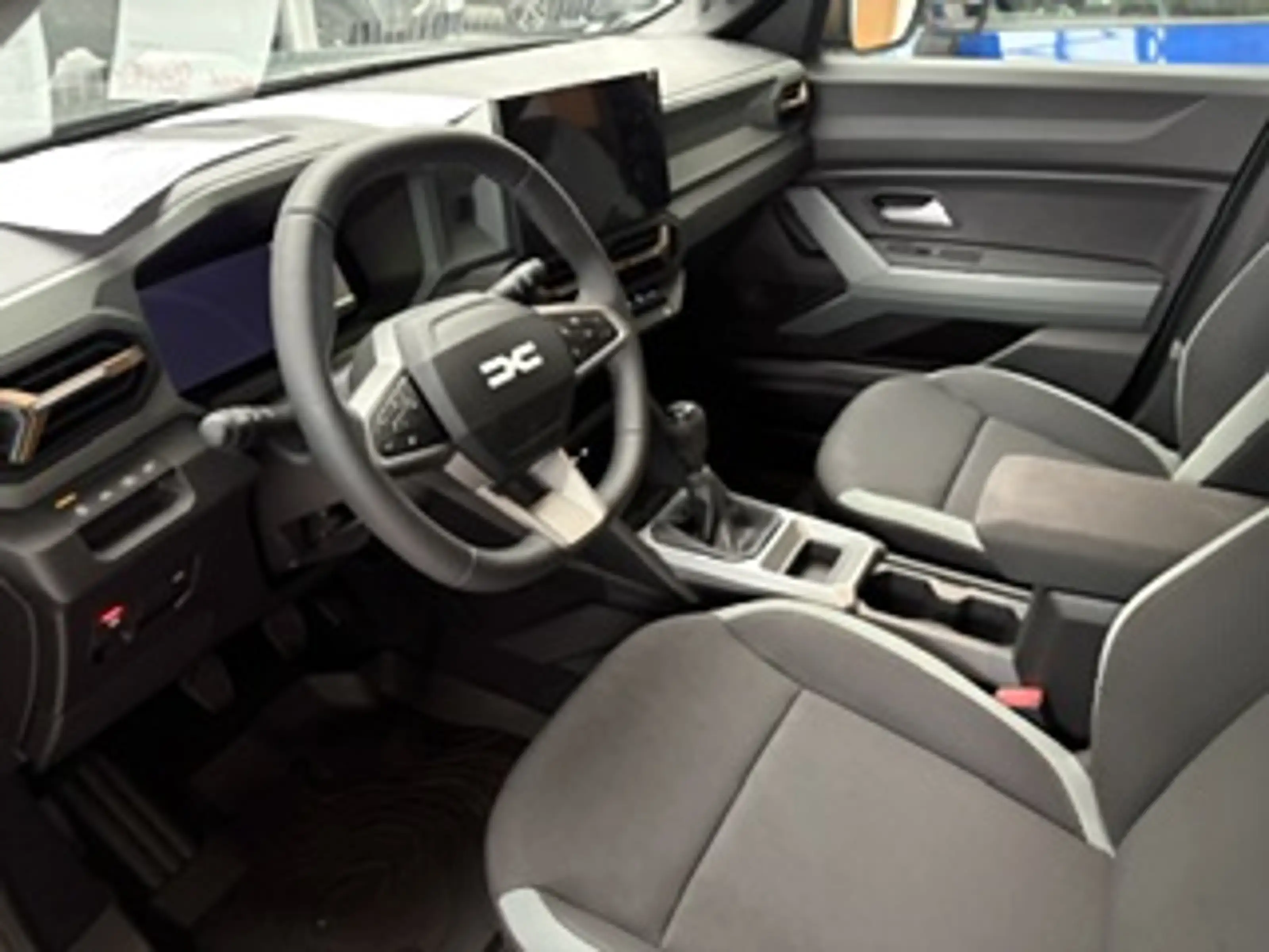 Dacia Bigster Bigster mild hybrid 140 Extreme — photo 4