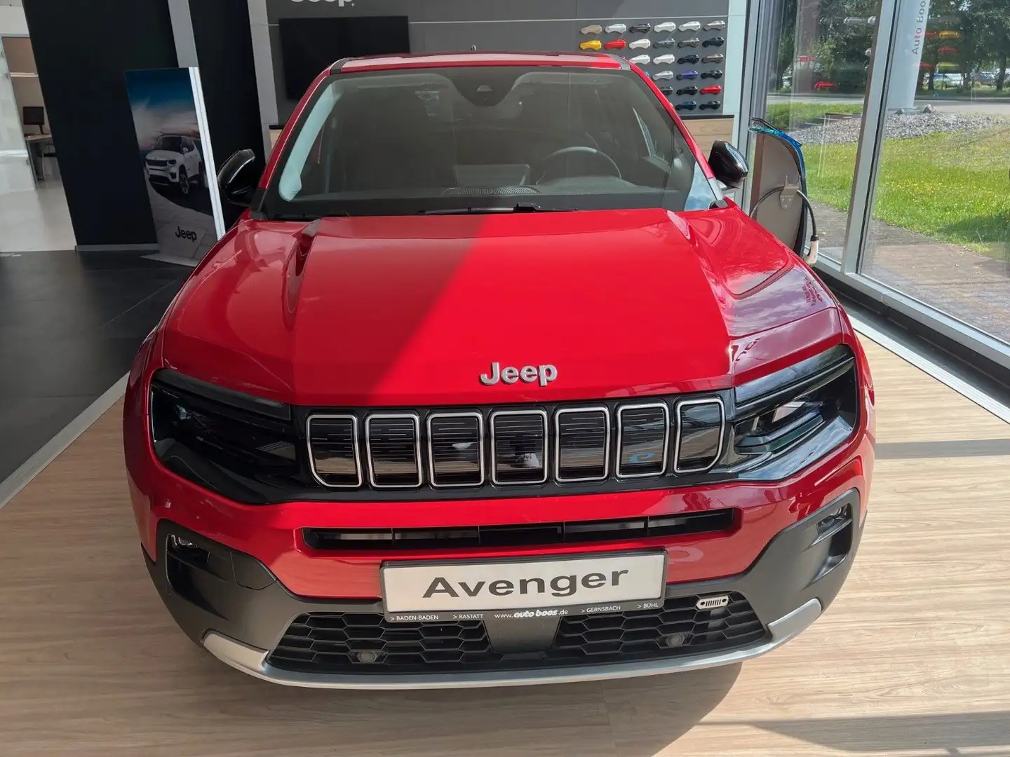 Jeep Avenger Summit Electric Rouge - 1