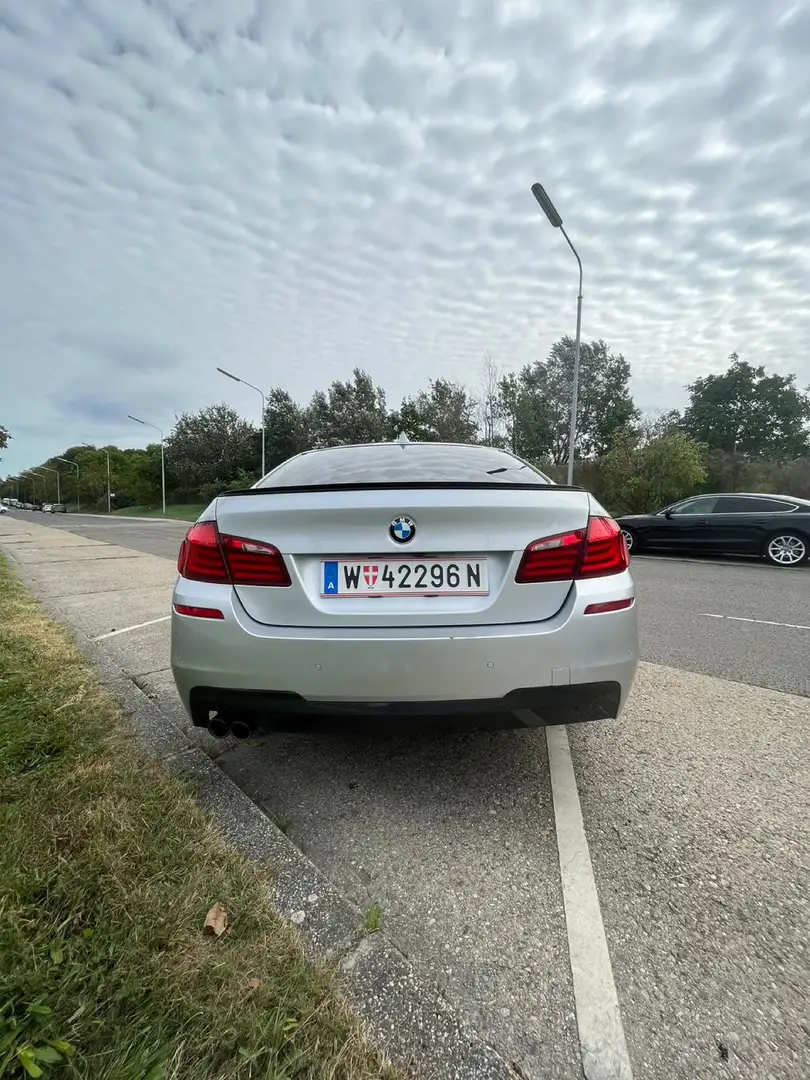 BMW 525 525d Limousine Silber - 2