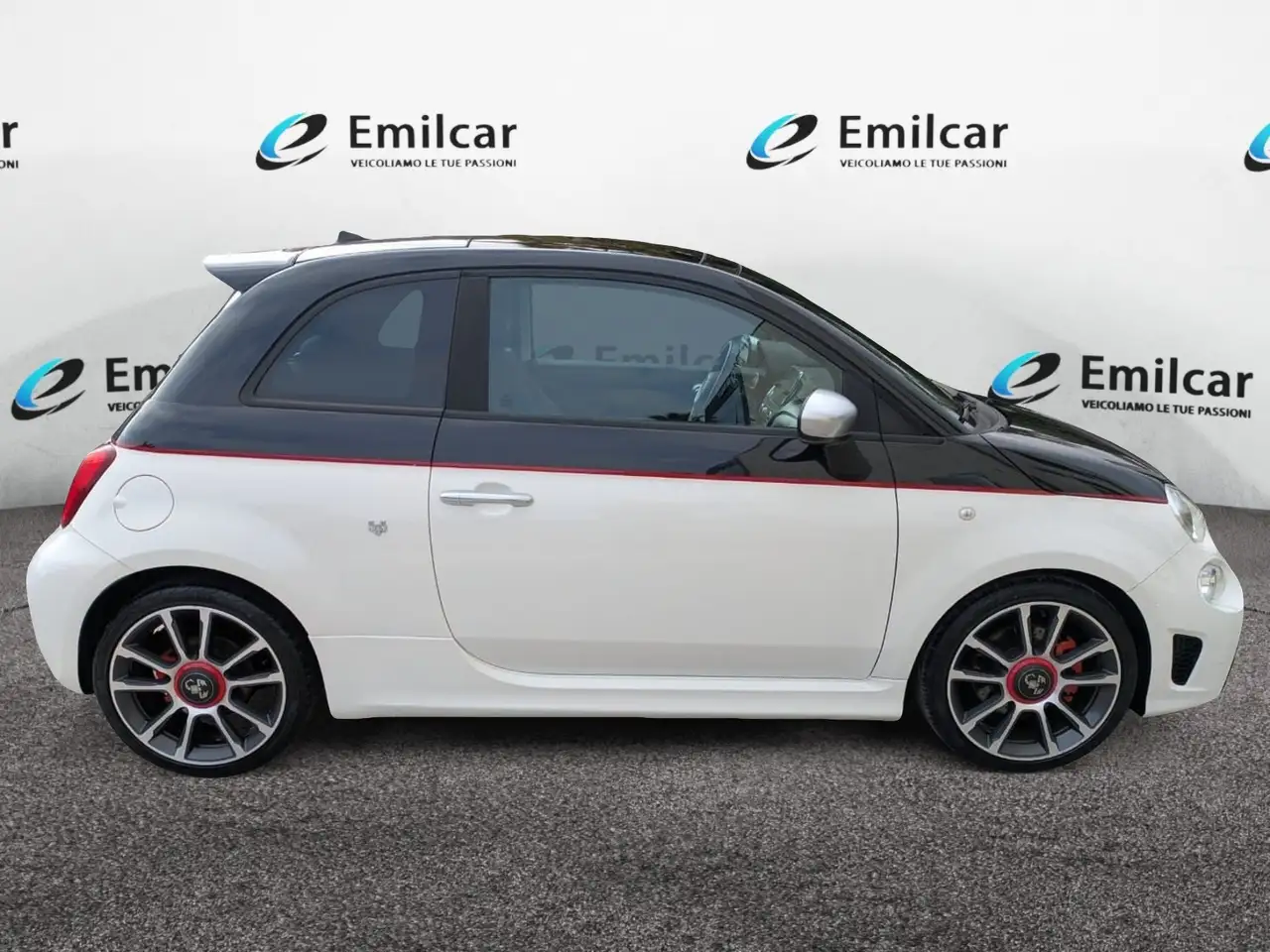 Abarth 595 2021