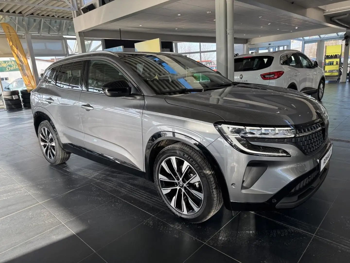 Renault Austral Techno TCe160 AUTOMATIK *Top Ausstattung Gris - 2