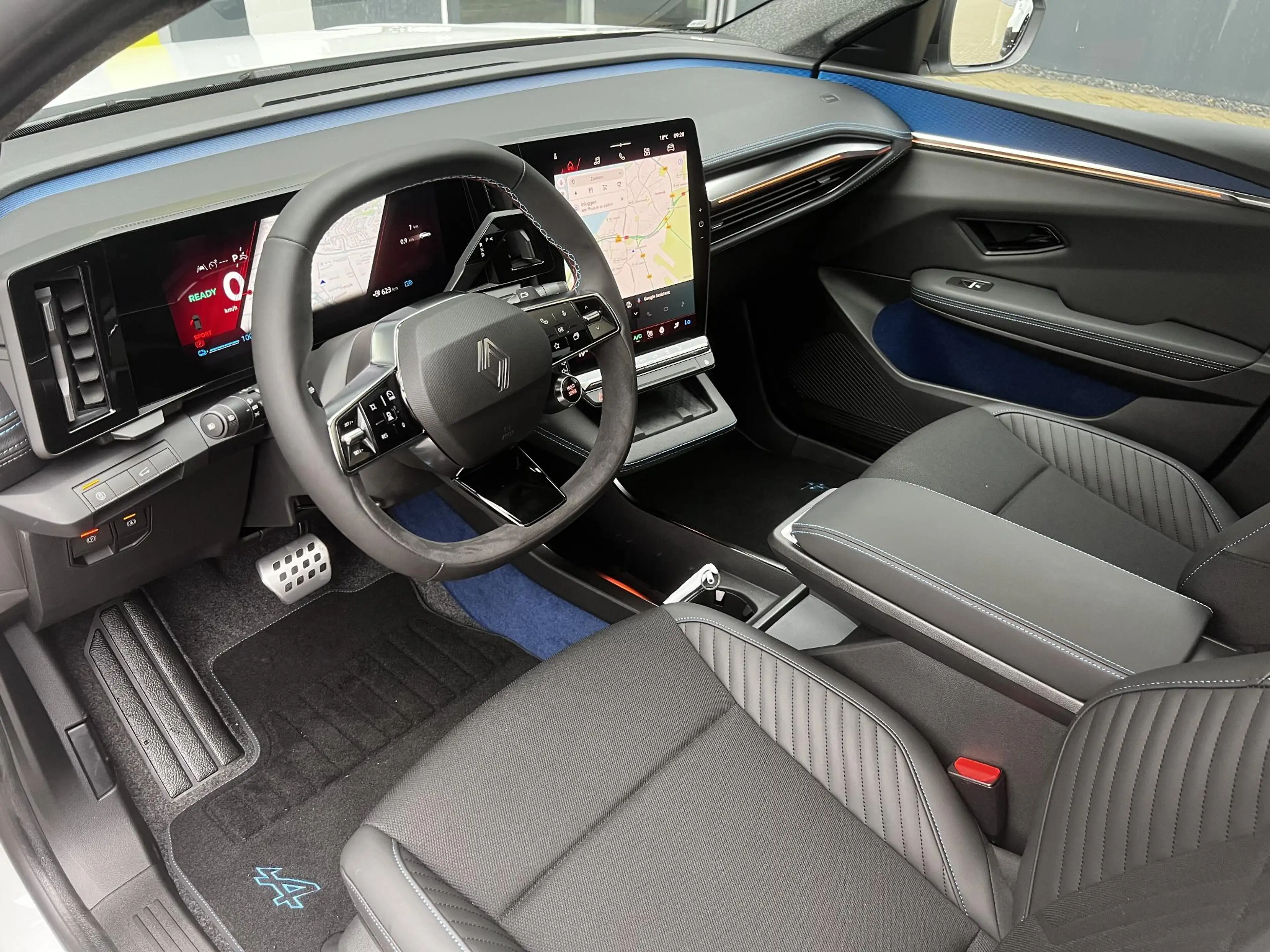 Renault Scenic E-Tech EV87 Long Range | Esprit Alpine | All-seaso — photo 28